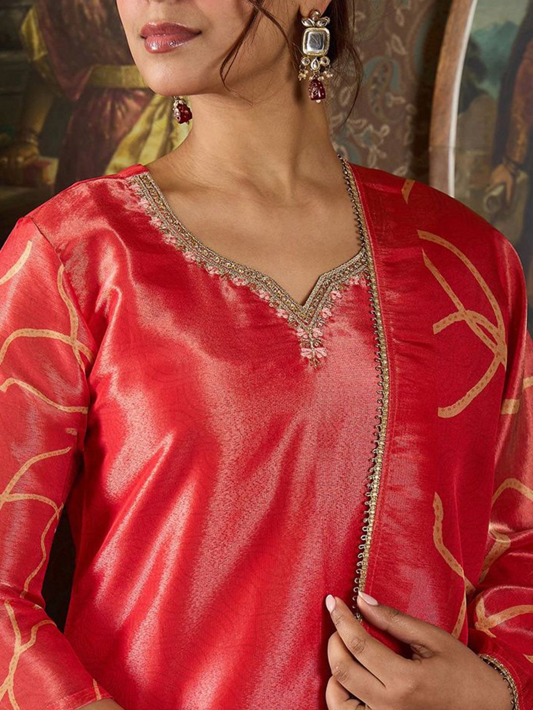 Dhiyona IE Floral Printed V-Neck Sequinned Straight Kurta With Trousers And Dupatta