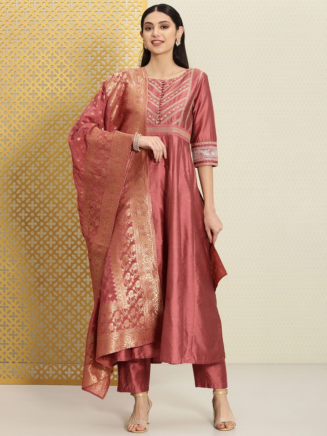 Dhiyona PD Women Women Ethnic Motifs Yoke Design Jashn Kurta With Trousers & Dupatta