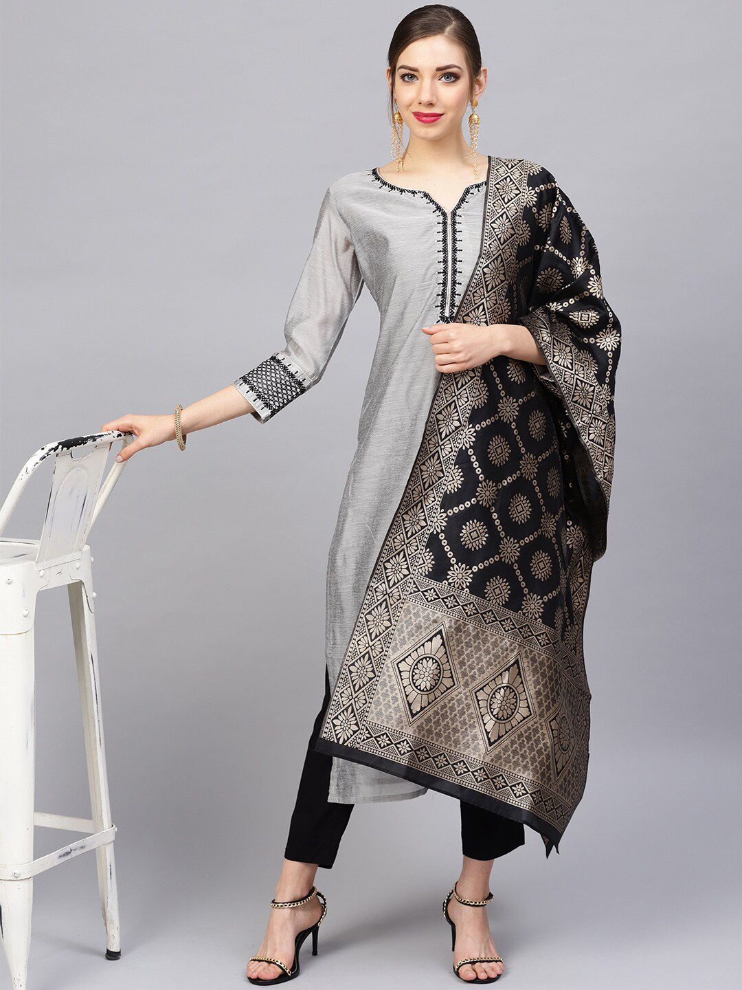 Dhiyona VA Women's Grey & Black Zari & Thread Work Kurta with Trousers & Dupatta