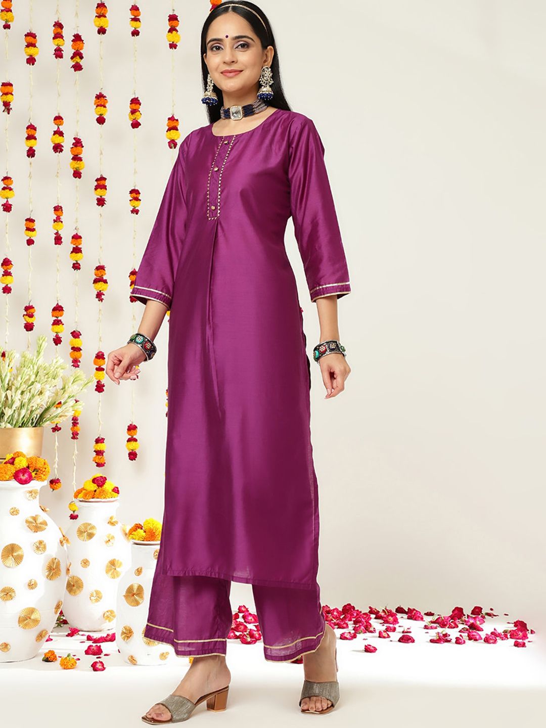 Dhiyona VA Women'sRound Neck Regular Kurta with Trousers & With Dupatta