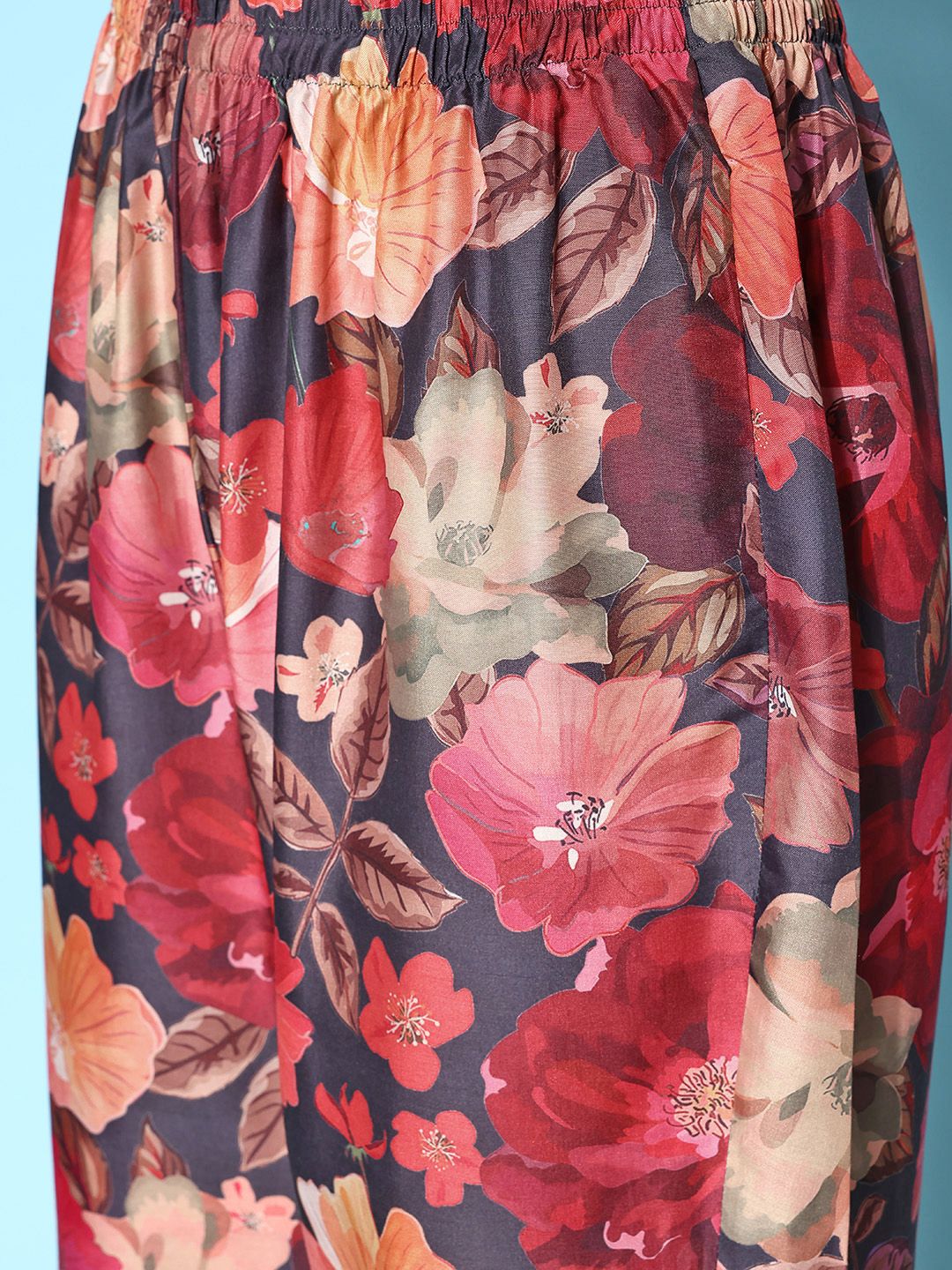Dhiyona IE Women Floral Printed Co-Ords Set