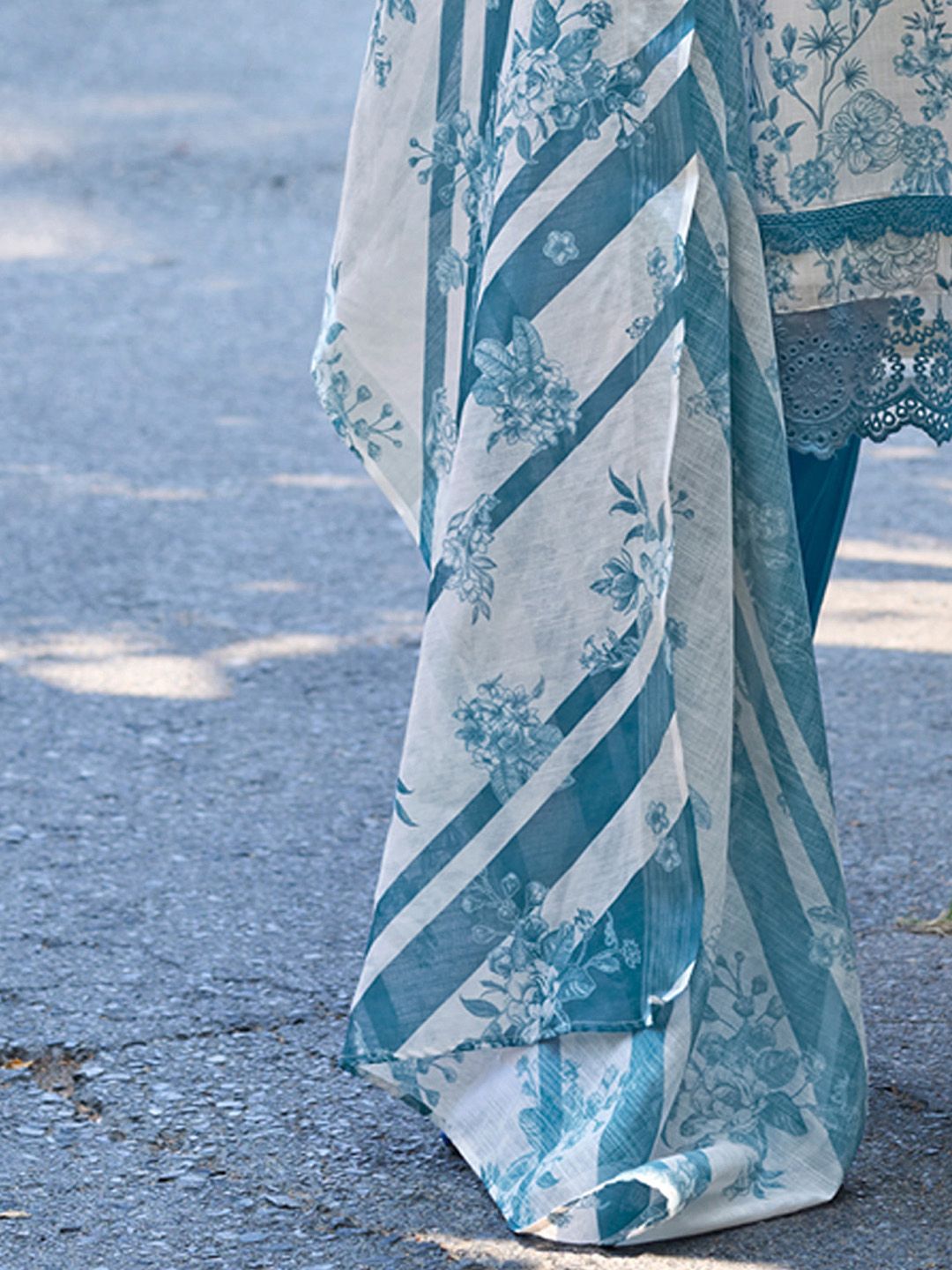 Dhiyona IE Floral Printed Regular Thread Work Pure Cotton Kurta with Trousers & Dupatta