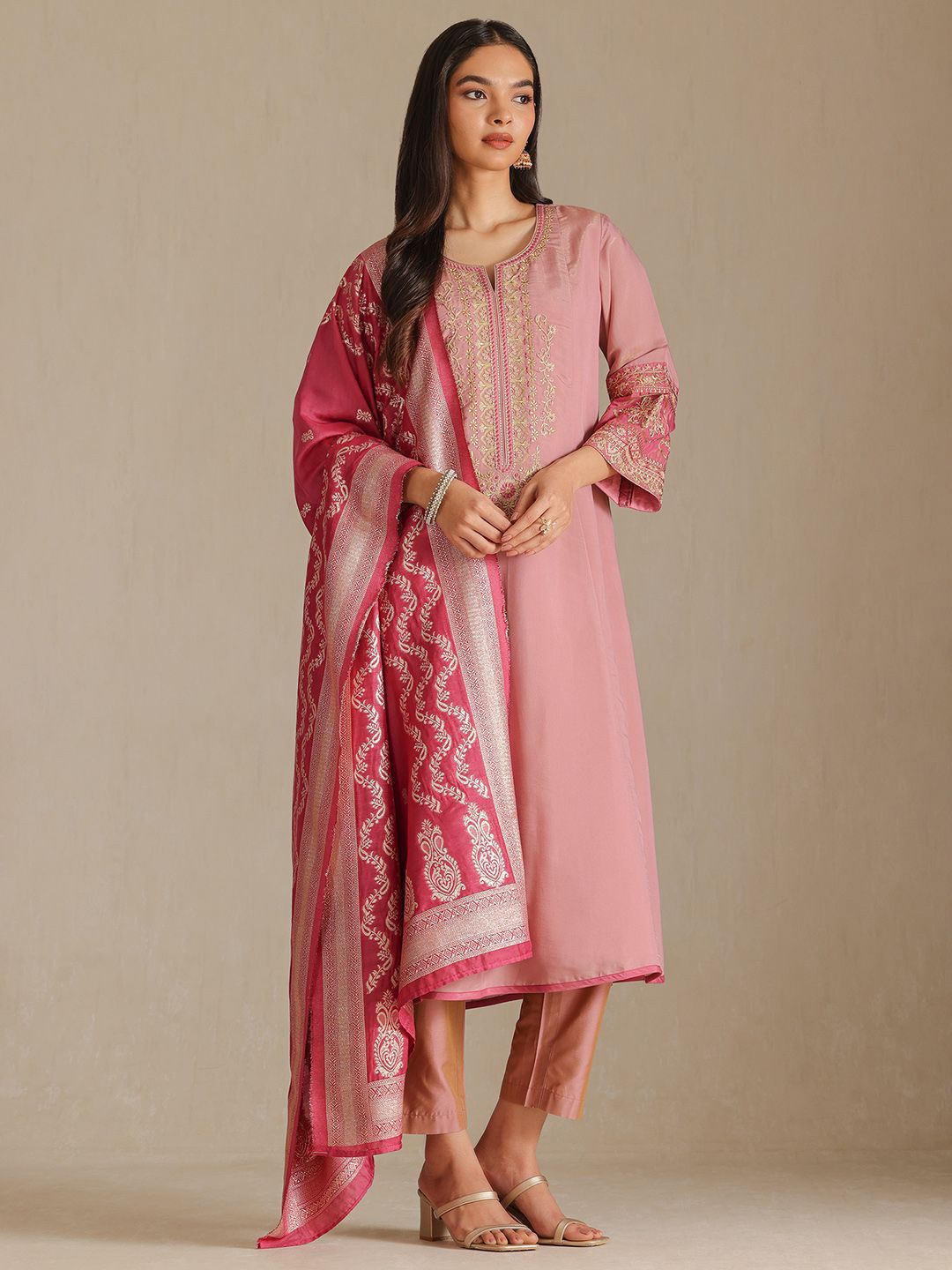 Dhiyona SO Women's Floral Yoke Design Notch Neck Muslin Zari Straight Kurta With Trousers & Dupatta
