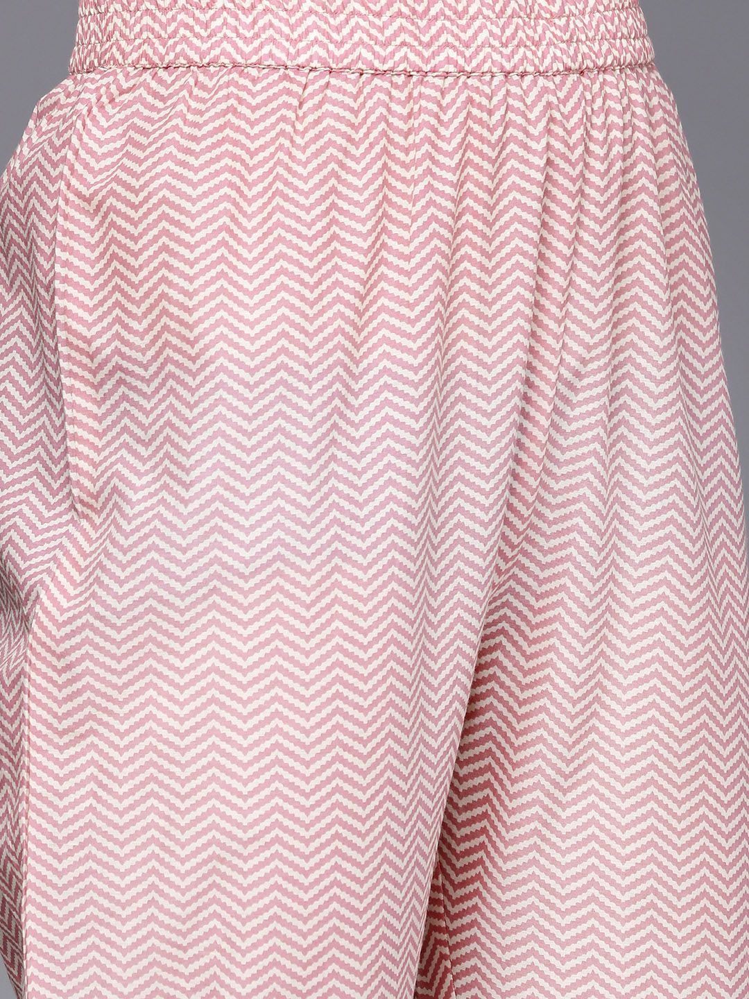 Dhiyona VA Women'sFloral Printed Angrakha Gotta Patti Pure Cotton Kurta With Trousers