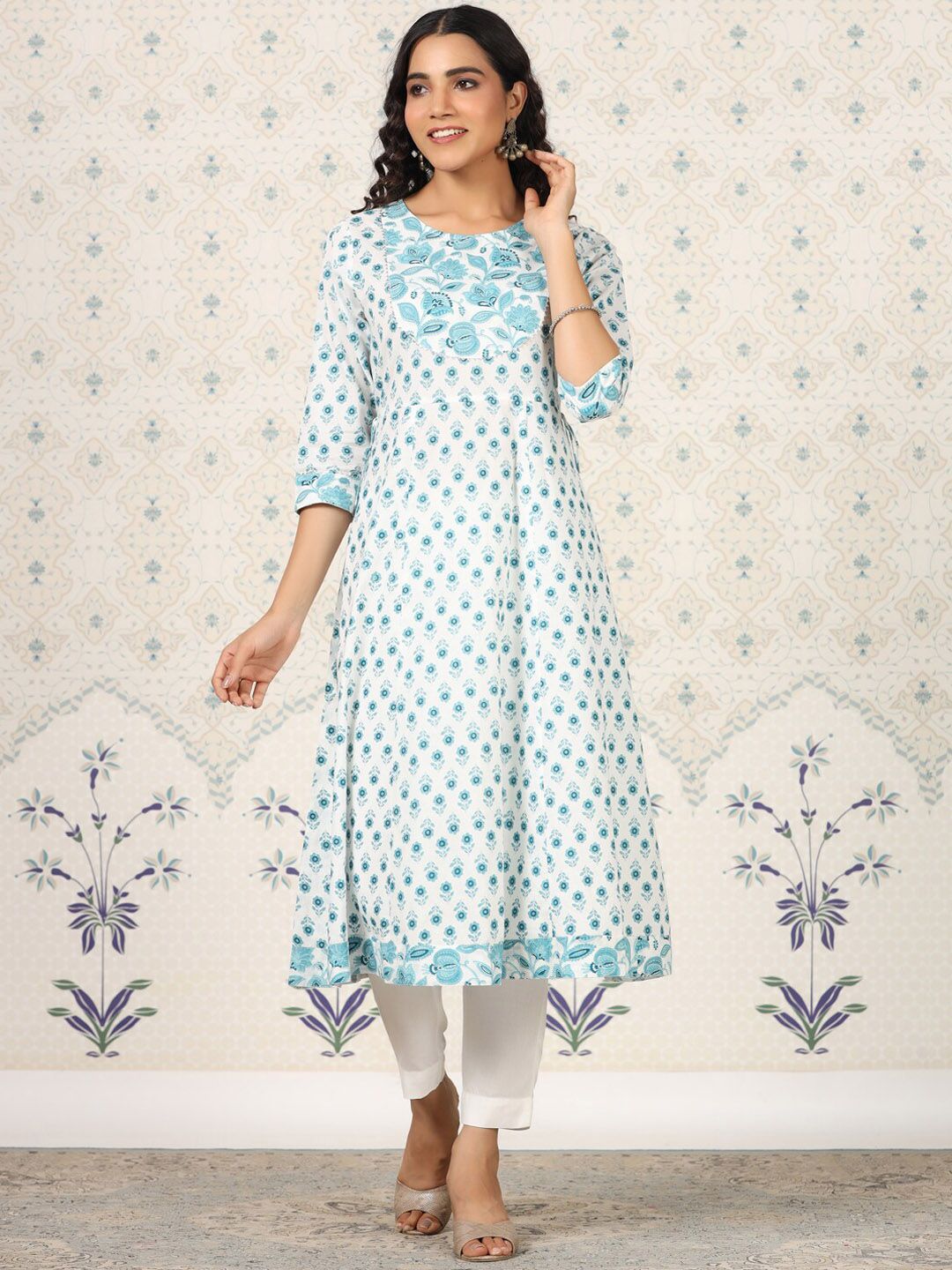 Dhiyona OD Floral Printed Gotta Patti Pure Cotton A-Line Kurta