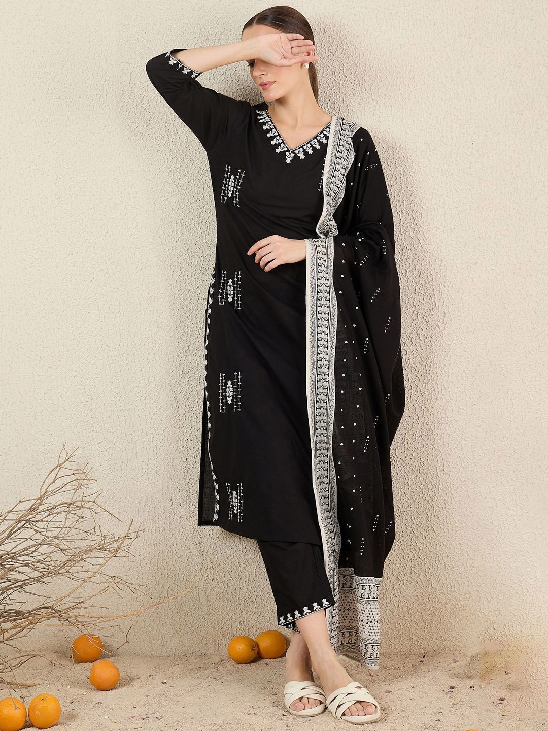 Dhiyona IE Women Floral Embroidered Cotton Kurta with Trousers & Dupatta