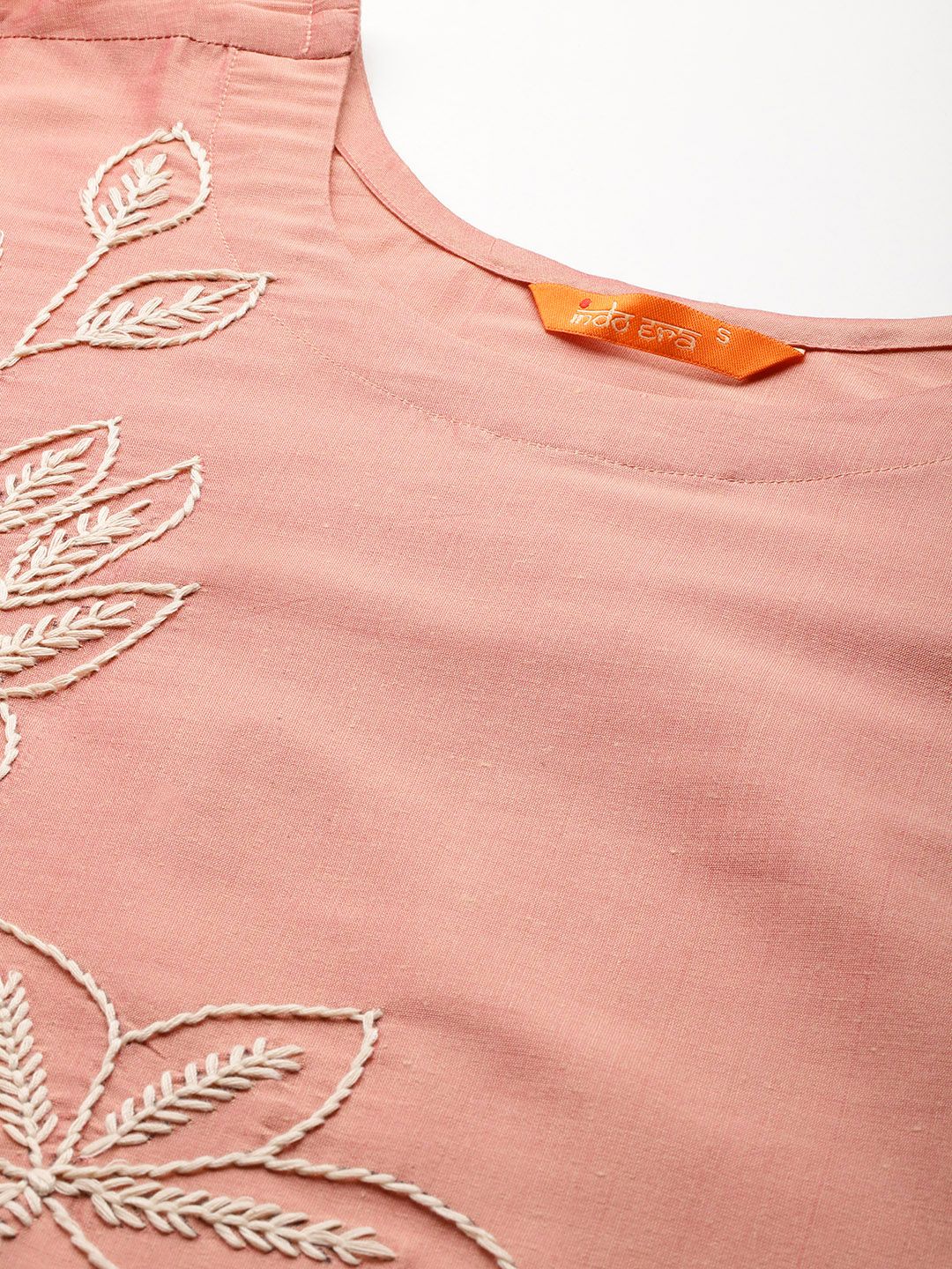 Dhiyona IE Floral Embroidered Thread Work Kurta with Trousers