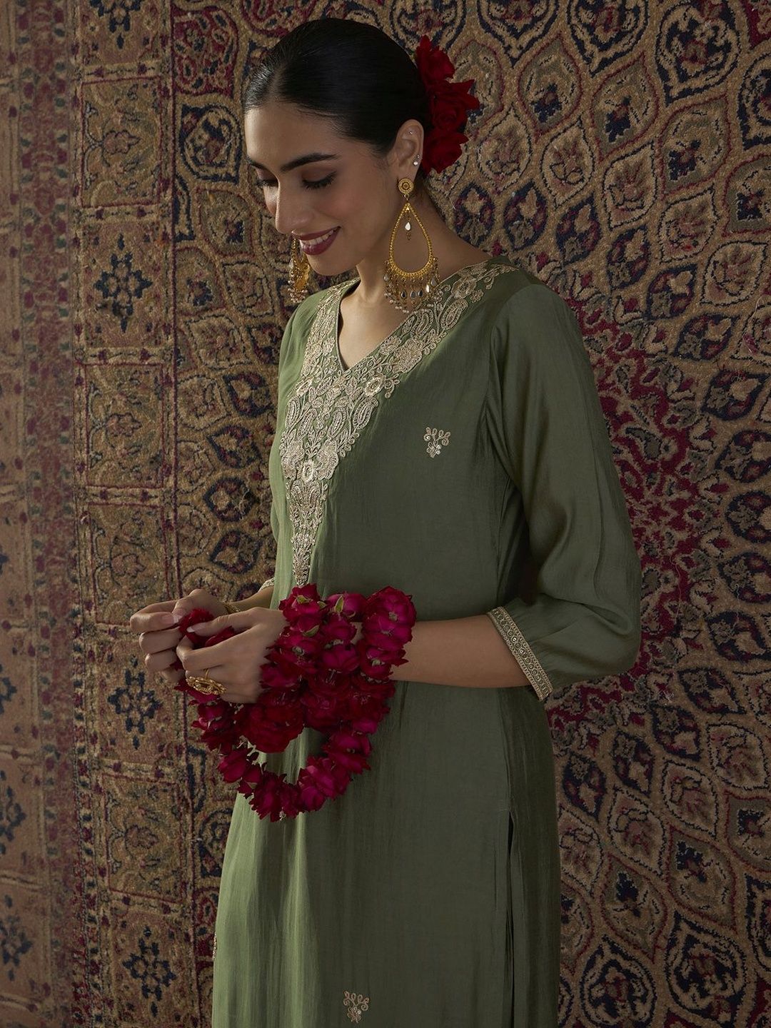 Dhiyona IE Embroidered V-Neck Tunic With Trousers