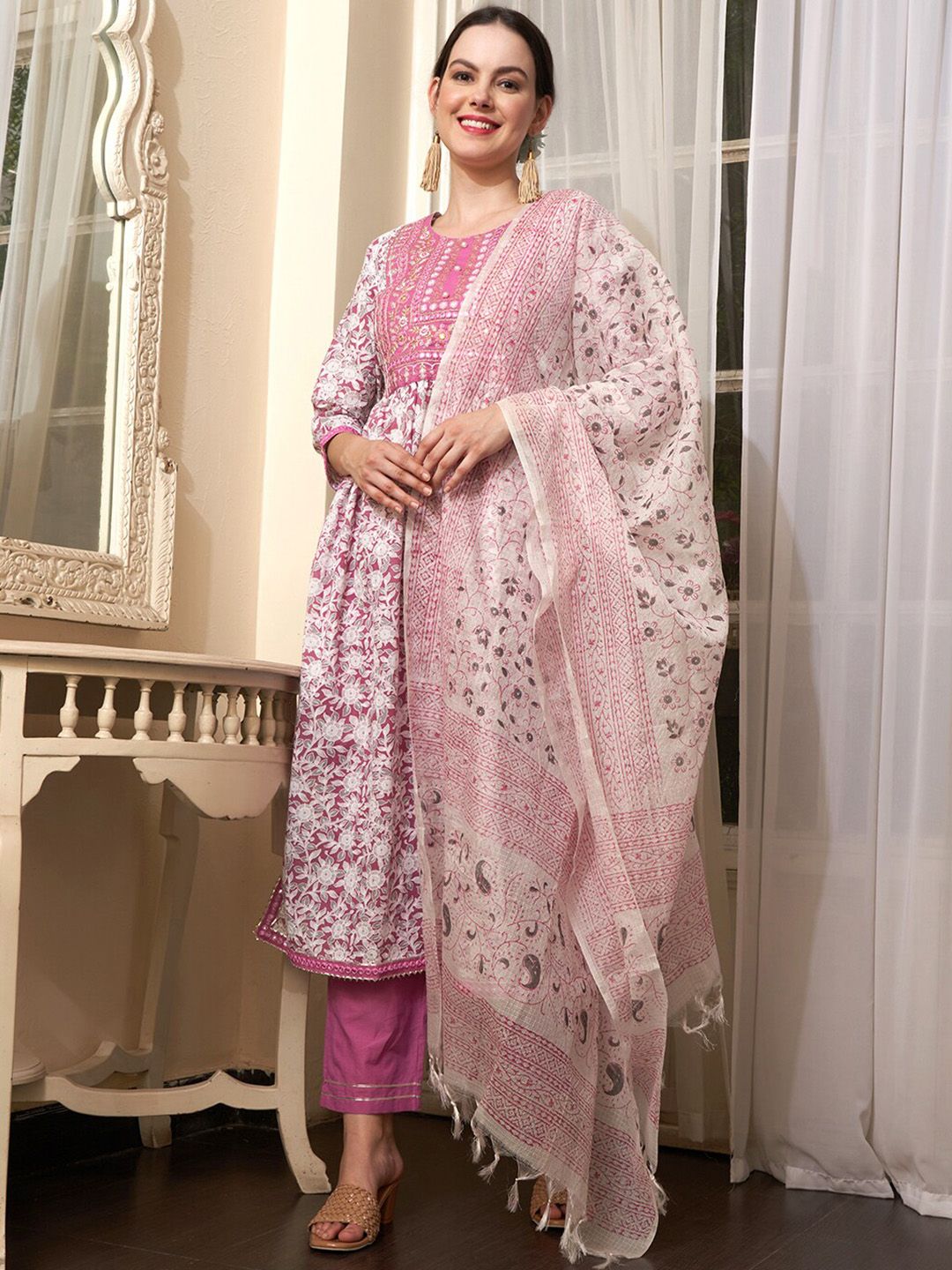 Dhiyona SN Women's Mauve Embroidered Straight Pure Cotton Kurta With Trouser & Dupatta