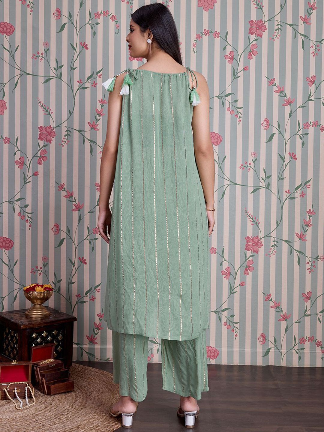 Dhiyona OD Striped Straight Kurta with Palazzos