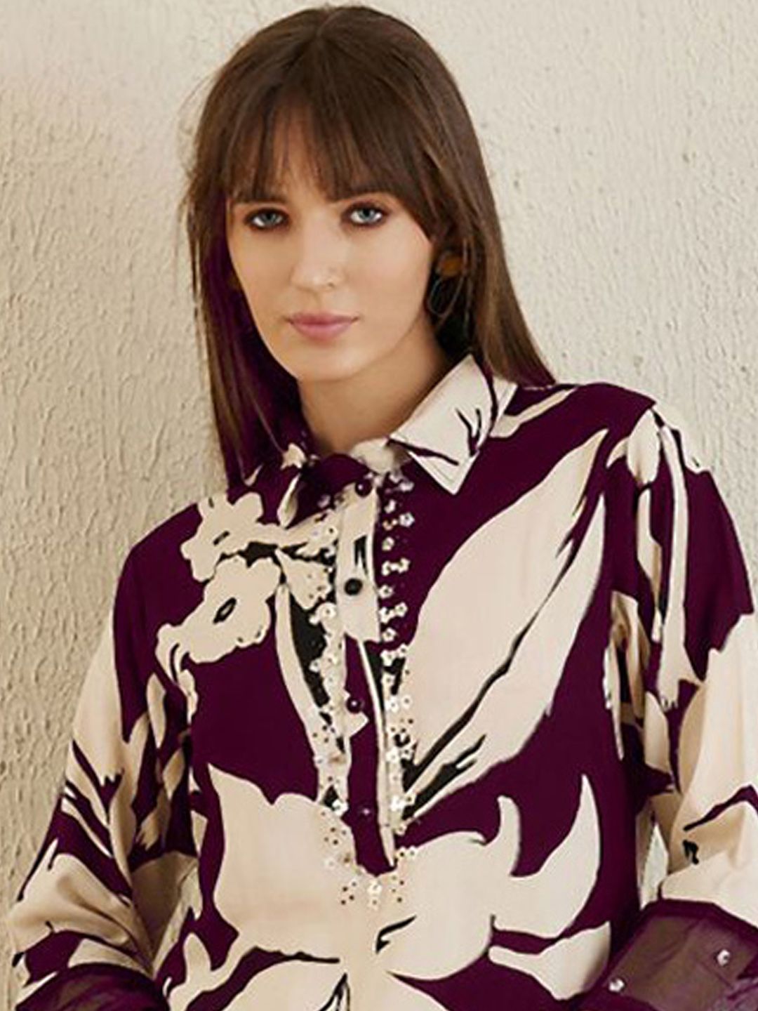 Dhiyona IE Women Shirt Coller Floral Printed Regular Sequinned Kurta with Trousers