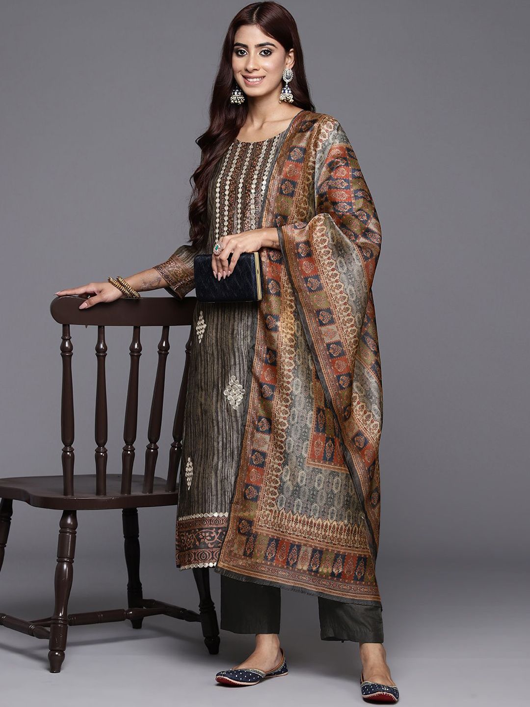 Dhiyona VA Women'sEthnic Motifs Printed Chanderi Silk Gotta Patti Work Kurta & Trousers With Dupatta