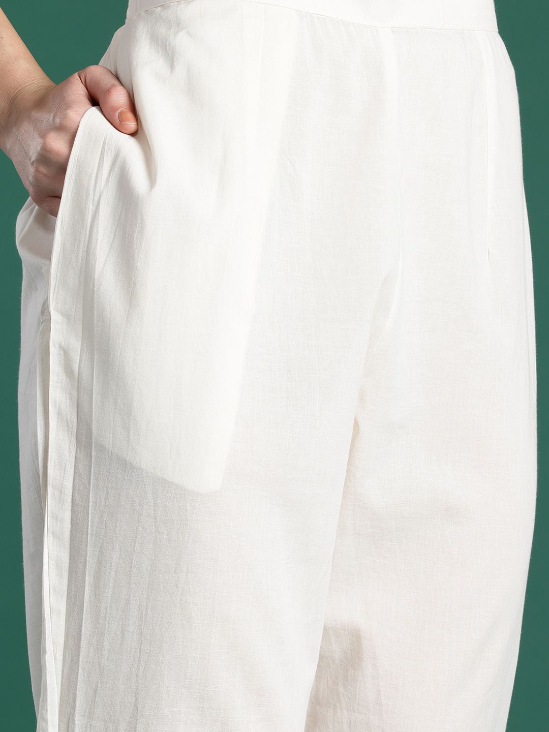 Dhiyona IE Floral Printed Beads and Stones Linen Kurta with Trousers & With Dupatta