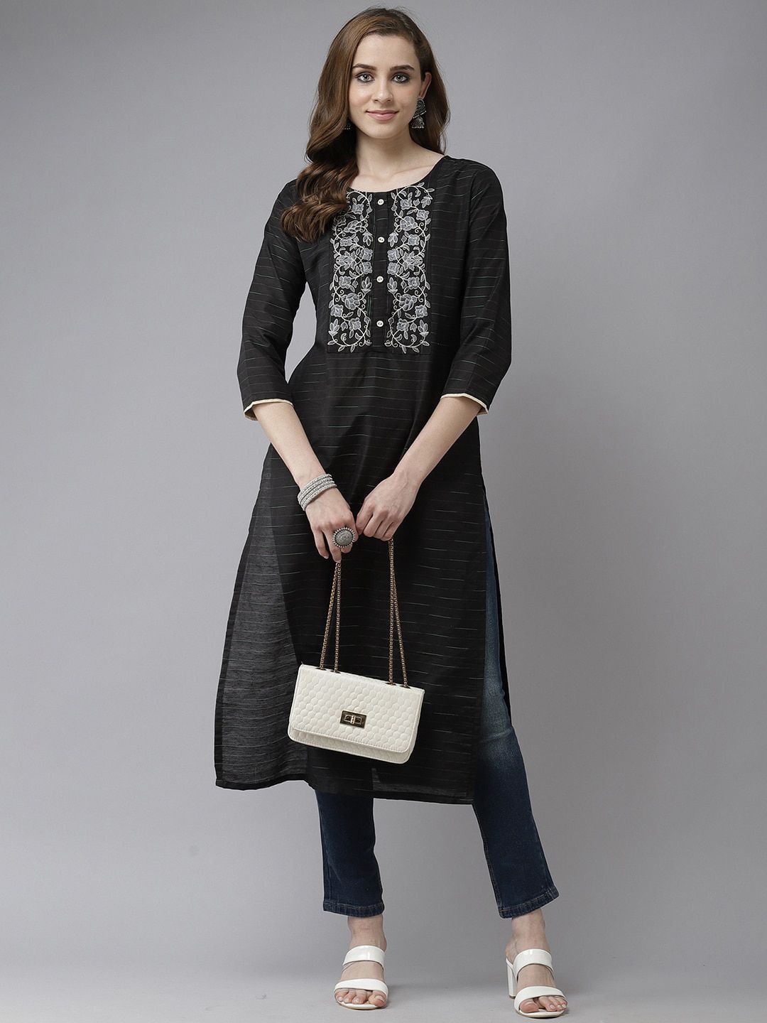 Dhiyona IE Women Ethnic Motifs Embroidered Straight Kurta