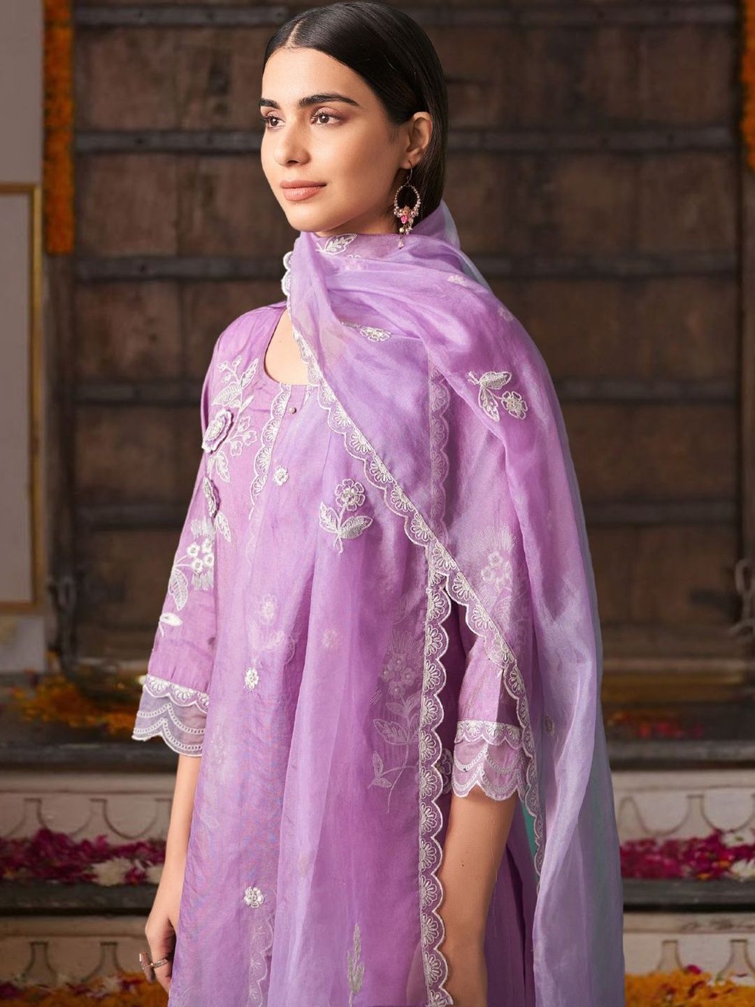 Women Ethnic Motifs Embroidered Regular Thread Work Kurta with Trousers & With Dupatta
