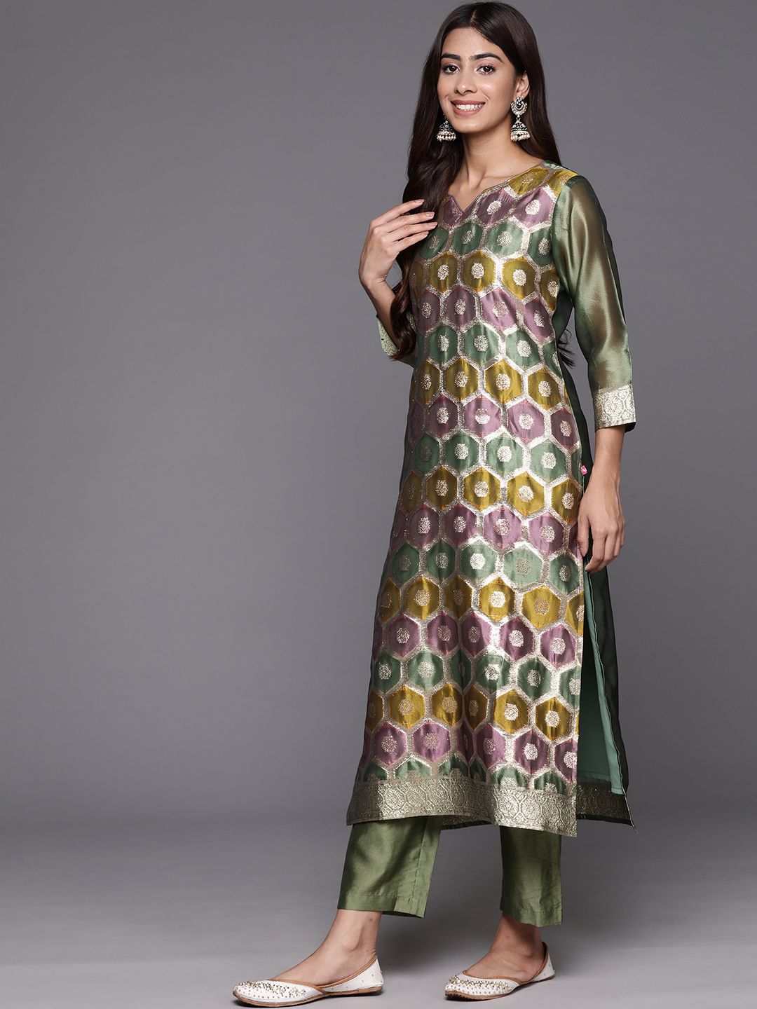 Dhiyona VA Women'sChanderi Silk Kurta with Trousers & Dupatta