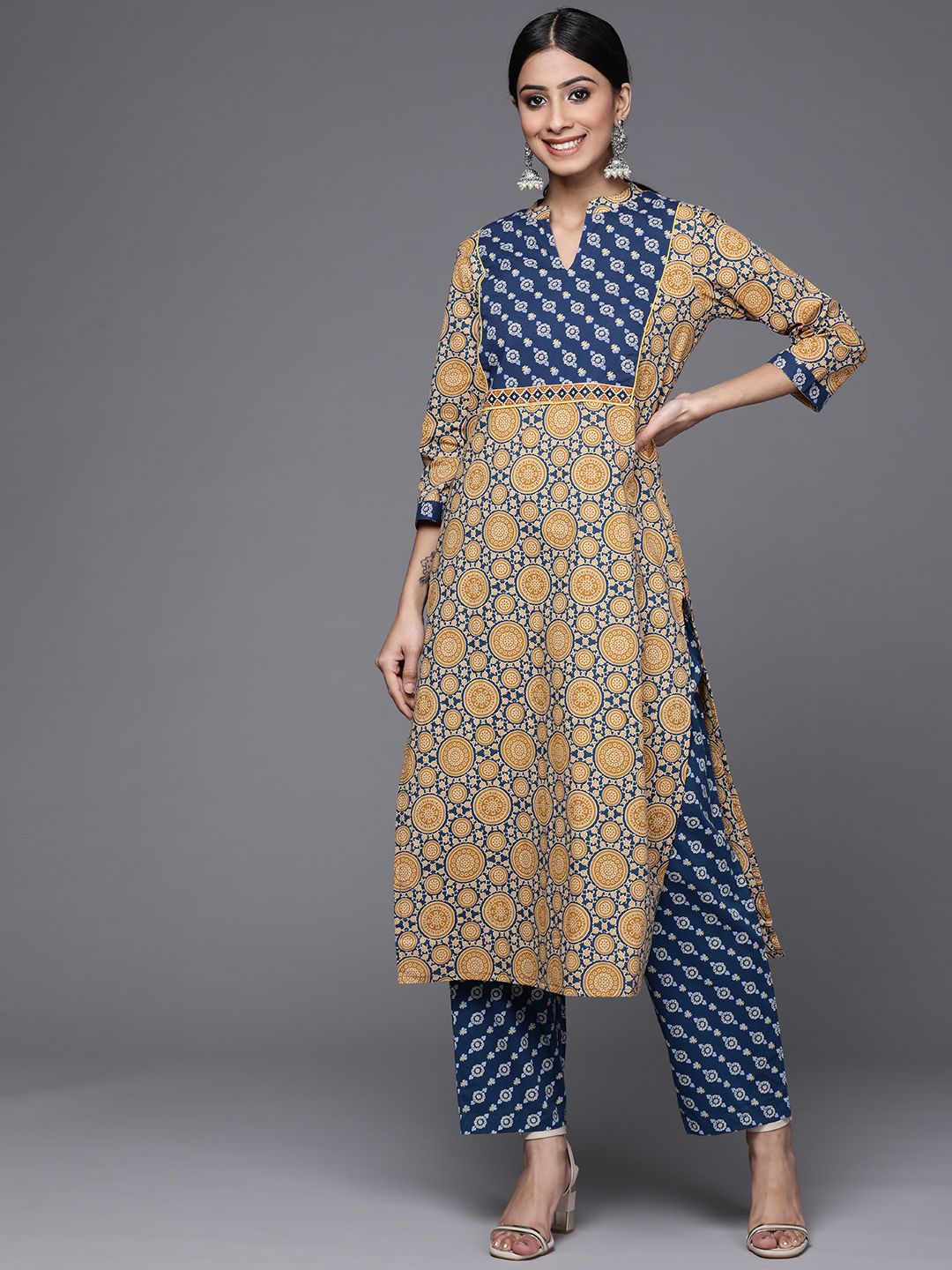 Dhiyona VA Women's Beige & Blue Printed Pure Cotton Kurta with Trousers