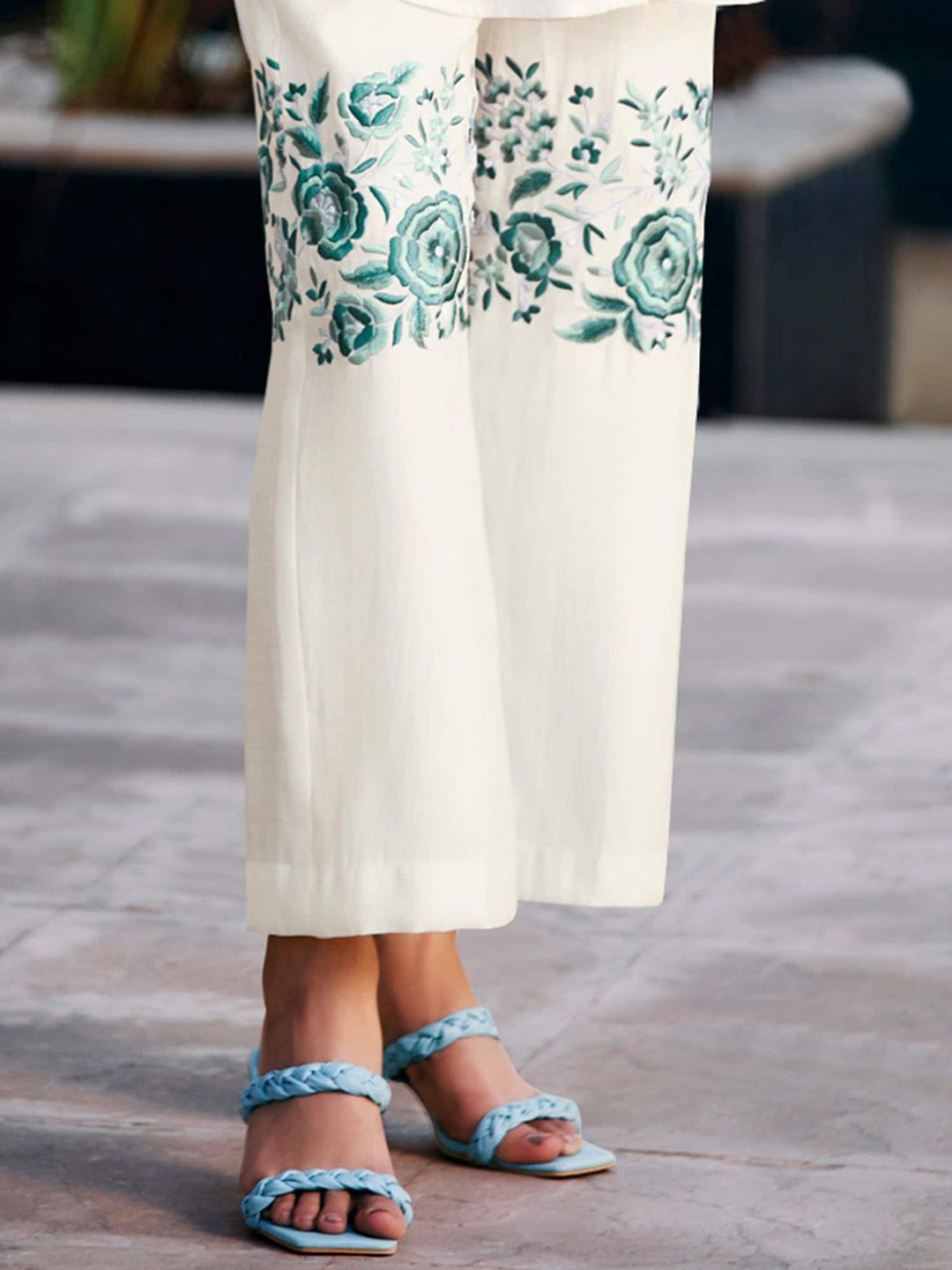 Dhiyona IE Embroidered Top & Trousers