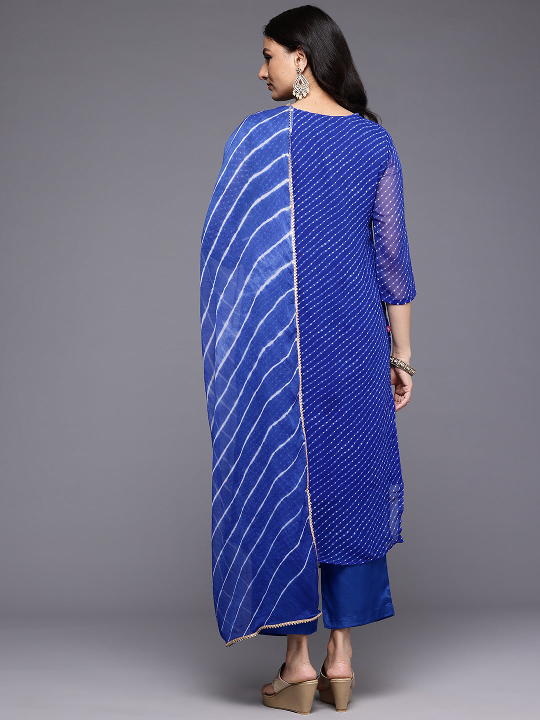 Dhiyona VR Women's Navy Blue Bandhani Zari Emboridered Kurta Set With Dupatta