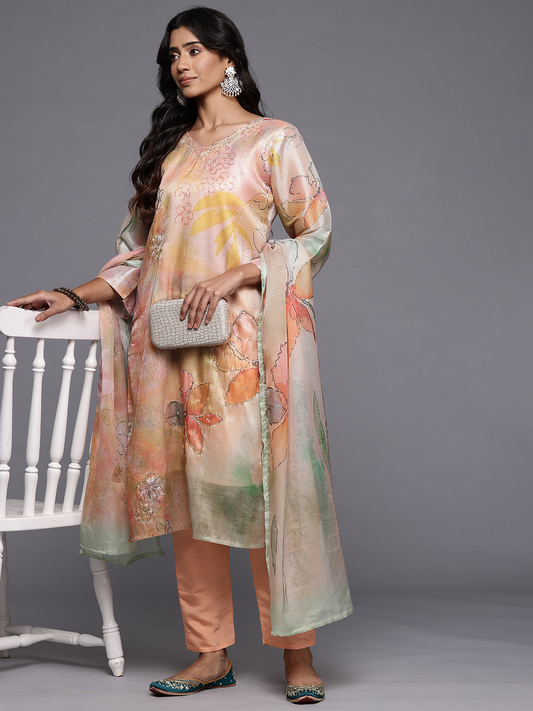 Dhiyona VR Women's Peach Silk Floral Printed Beads And Stones Embellished Kurta Set With Dupatta