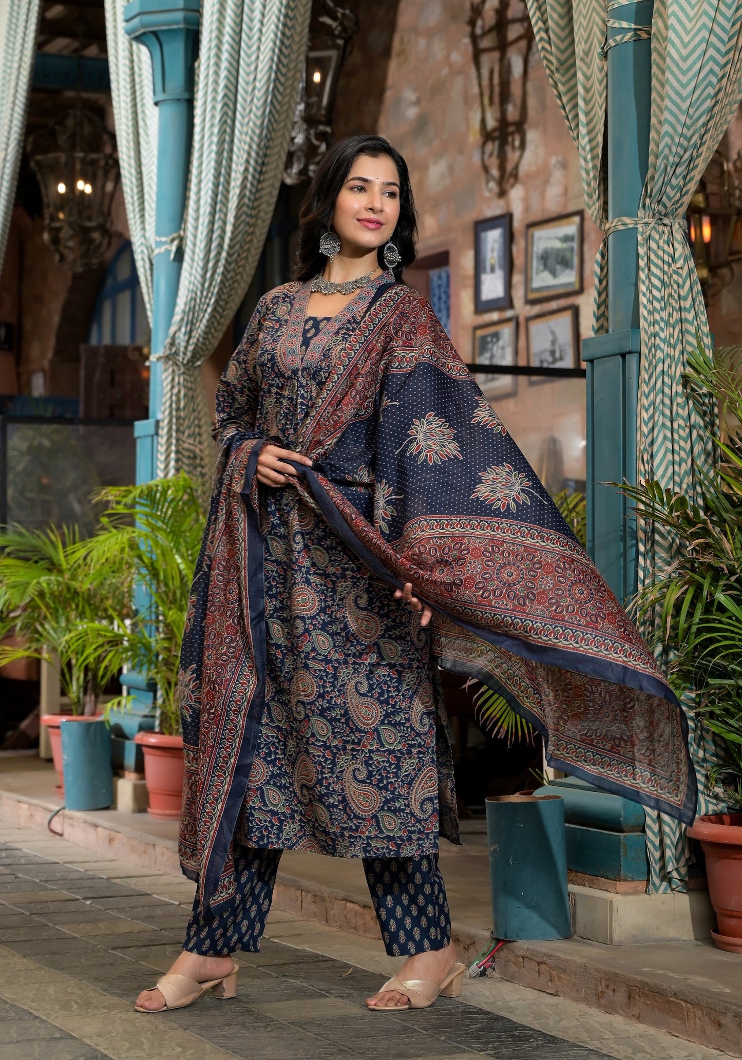 Women Blue Embroidery Viscose Rayon Kurta, Pant And Dupatta Set