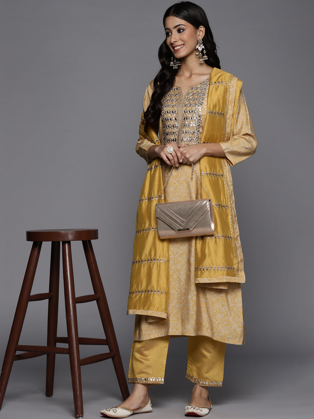 Dhiyona VR Women's Digital Printed Embroidered Kurta With Straight Pant And Embroidered Dupatta