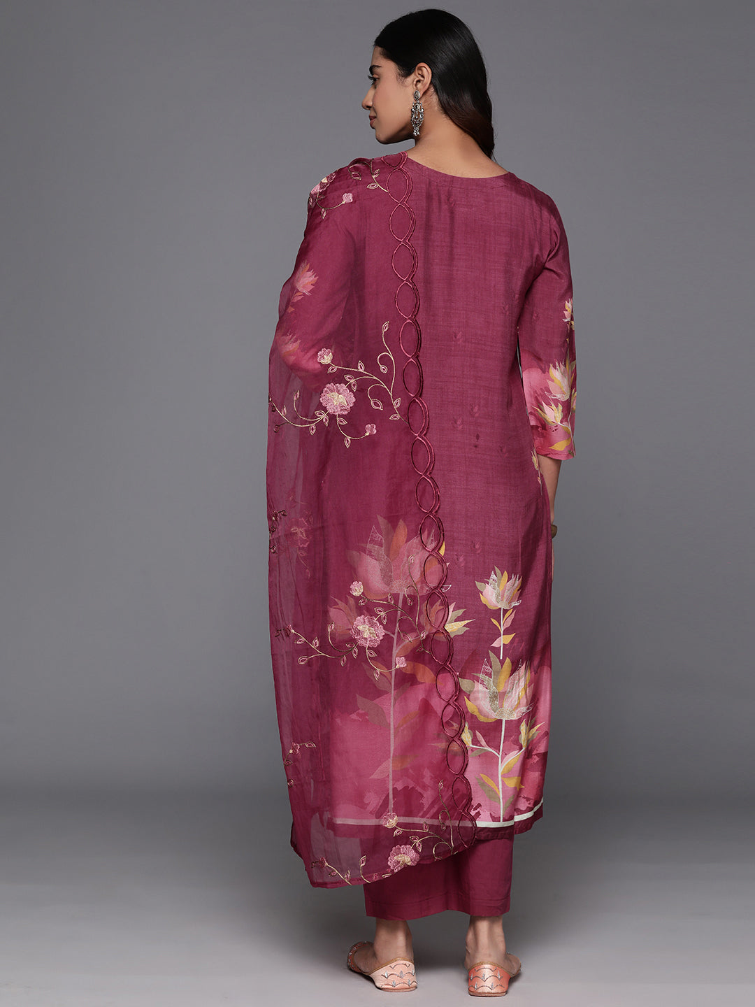 Dhiyona VR Women's Pure Muslin Maroon Floral Printed Kurta Paired With Tonal Bottom And Organza Dupatta