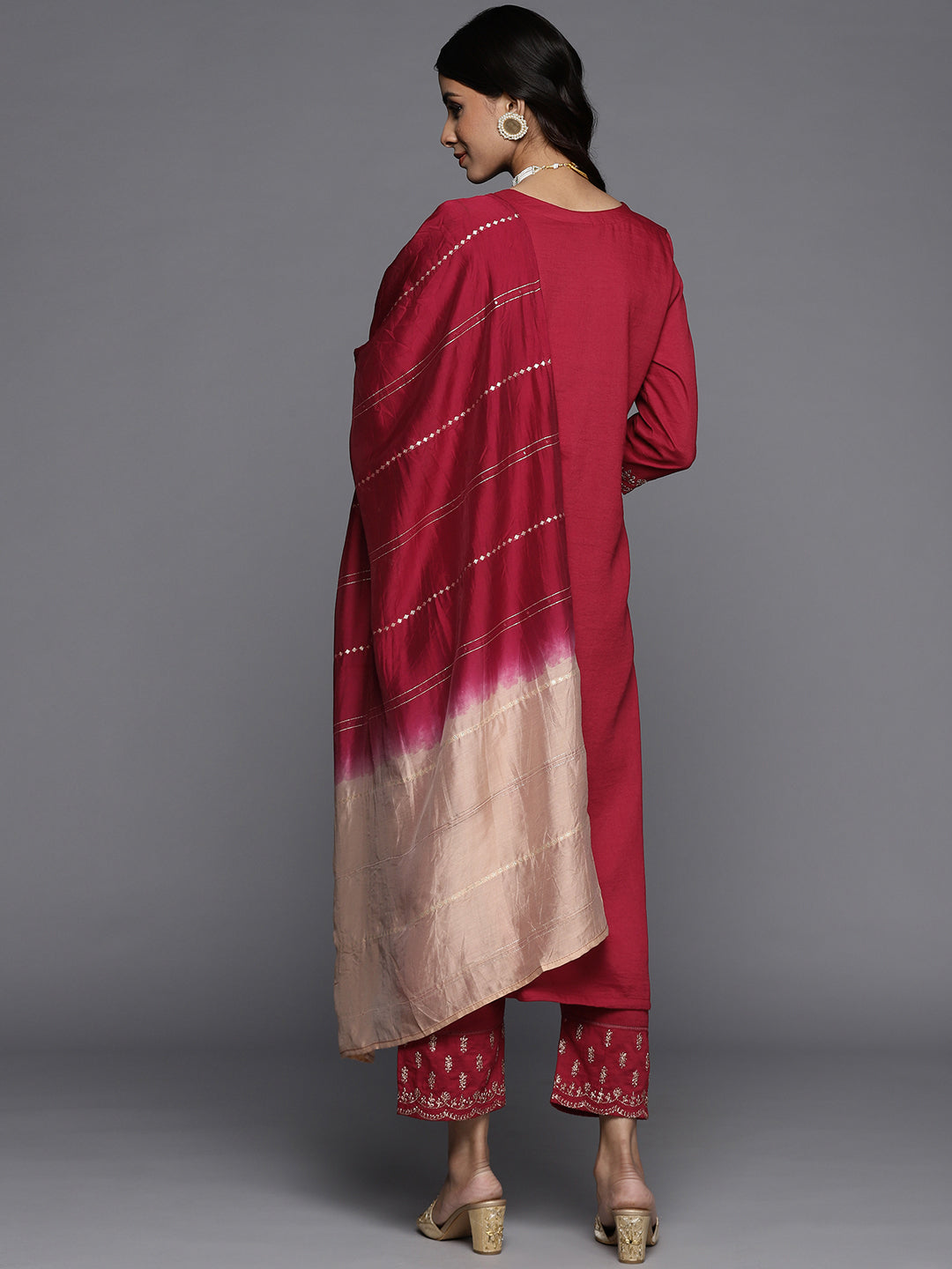 Dhiyona VR Women's Womens Embroidered Kurta Paired With Embroidered Trouser And Ombre Dupatta