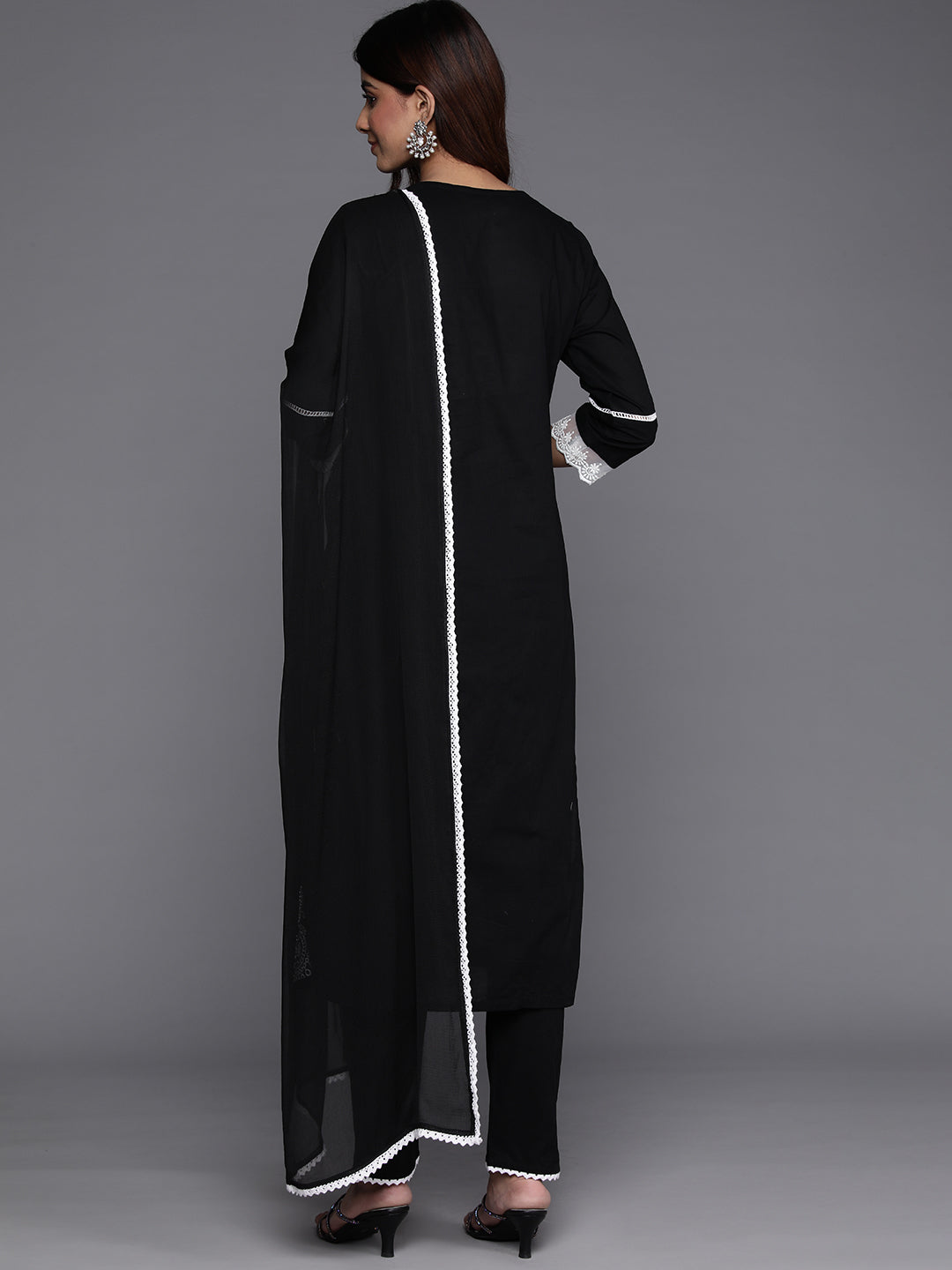 Dhiyona VR Women's Black Thread Embroidered Straight Kurta With Bottom And Dupatta