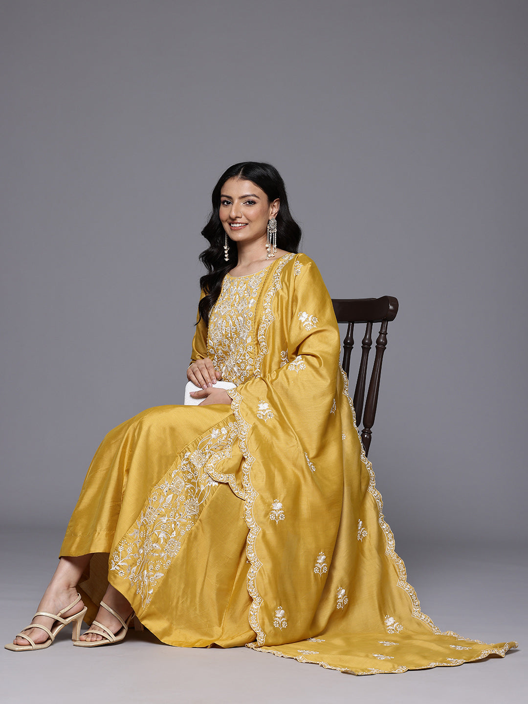 Dhiyona VR Women's Yellow Floral Thread Embroidered Anarkali Kurta Paired With Bottom And Dupatta