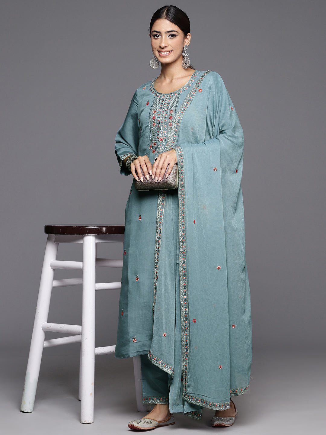 Dhiyona VR Women's Blue Embroidered Straight Kurta Paired With Tonal Bottom And Embroidered Dupatta