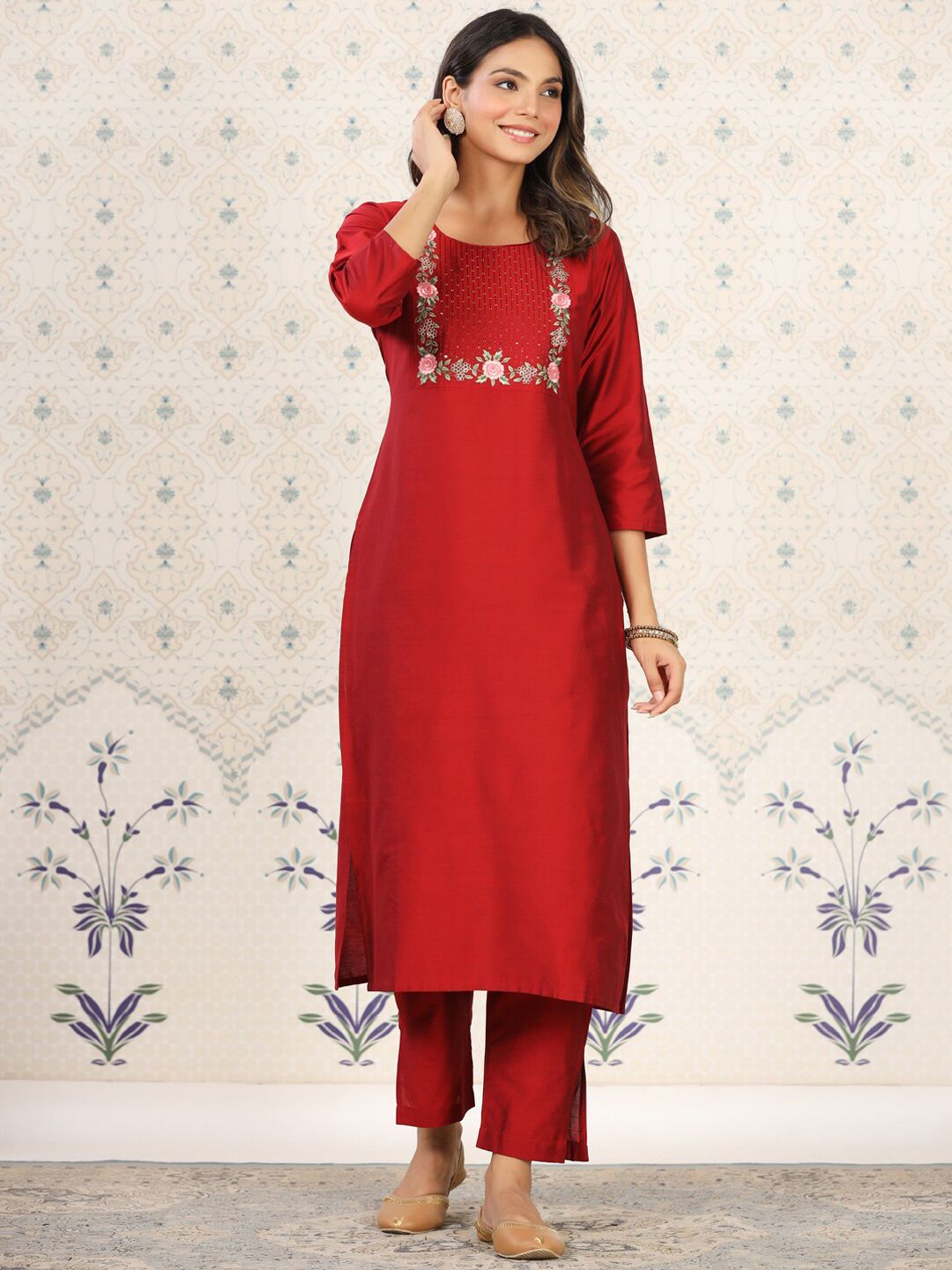 Dhiyona OD Floral Embroidered Kurta