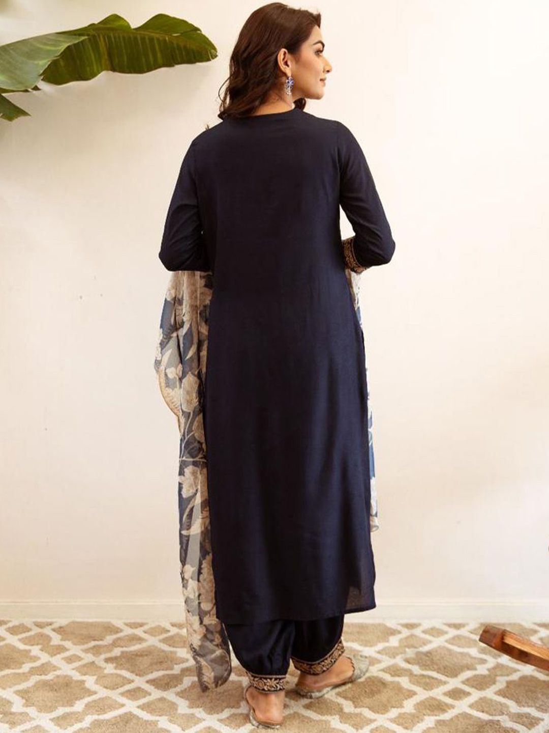 Dhiyona IE Women Ethnic Motifs Embroidered Regular Kurta with Salwar & With Dupatta