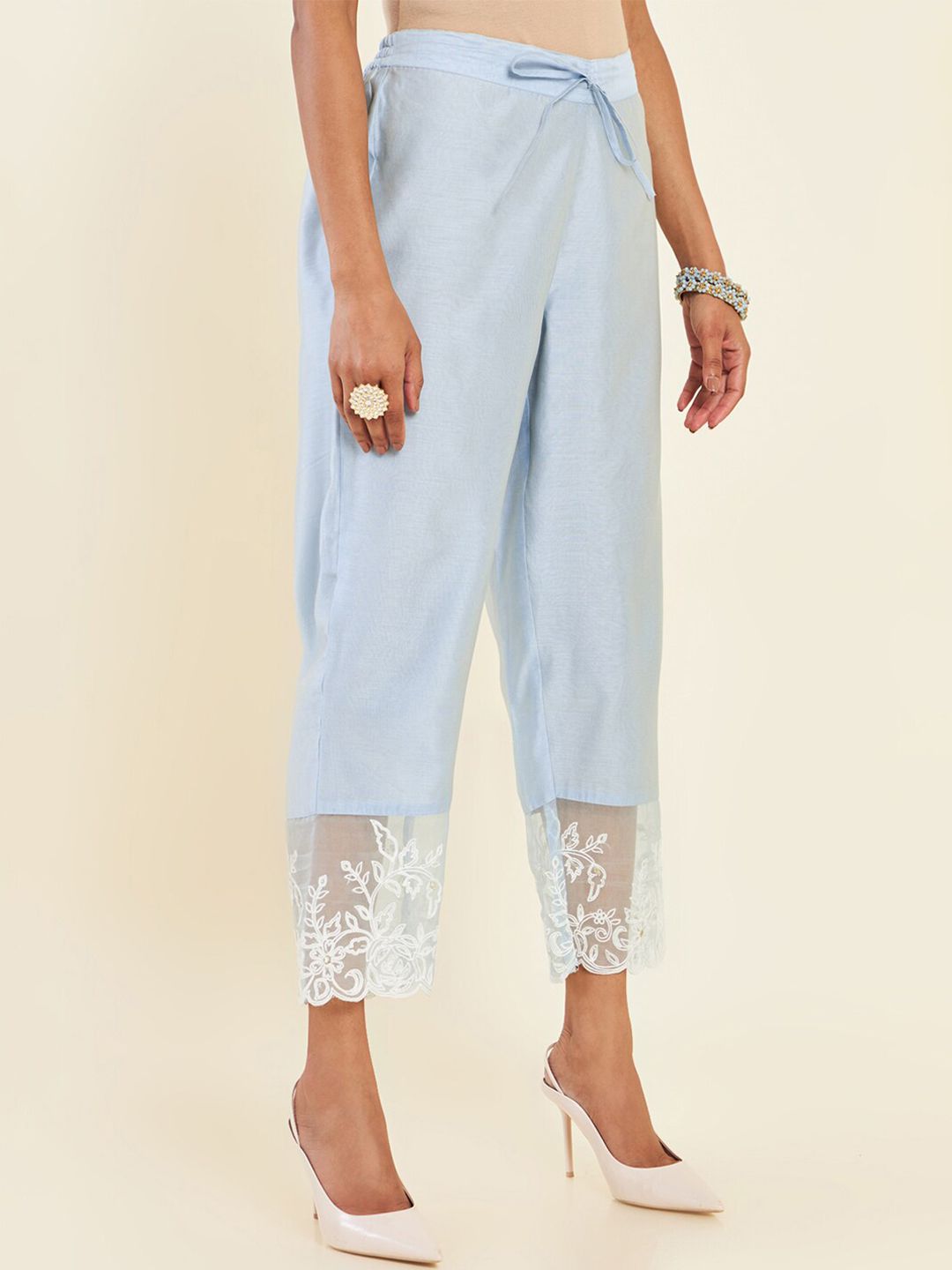 Dhiyona SO Women's Blue & White Floral Embroidered Chanderi Silk Kurta With Trousers & Dupatta
