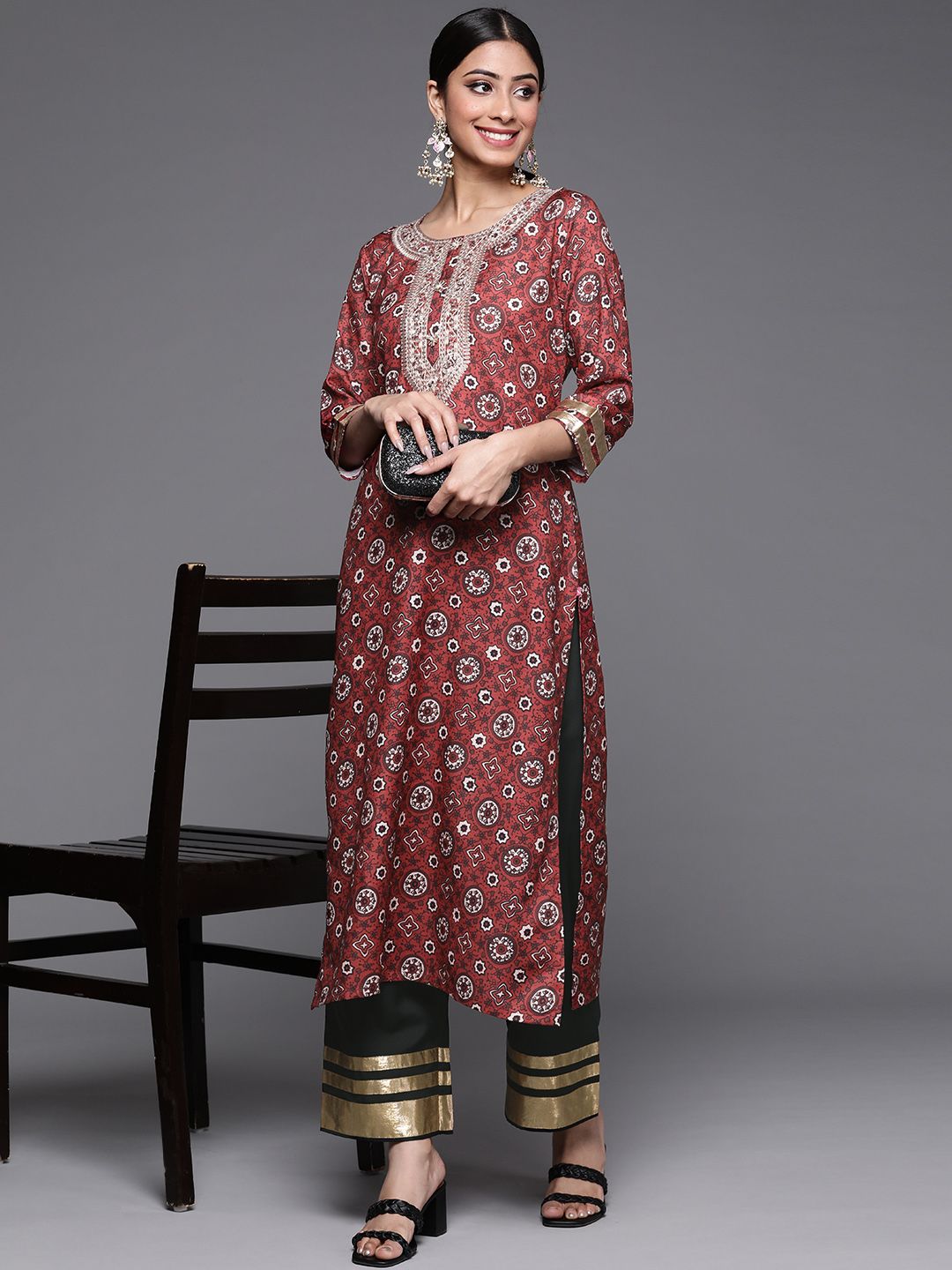 Dhiyona VA Women's Maroon Ethnic Motifs Embroidered Kurta with Palazzos