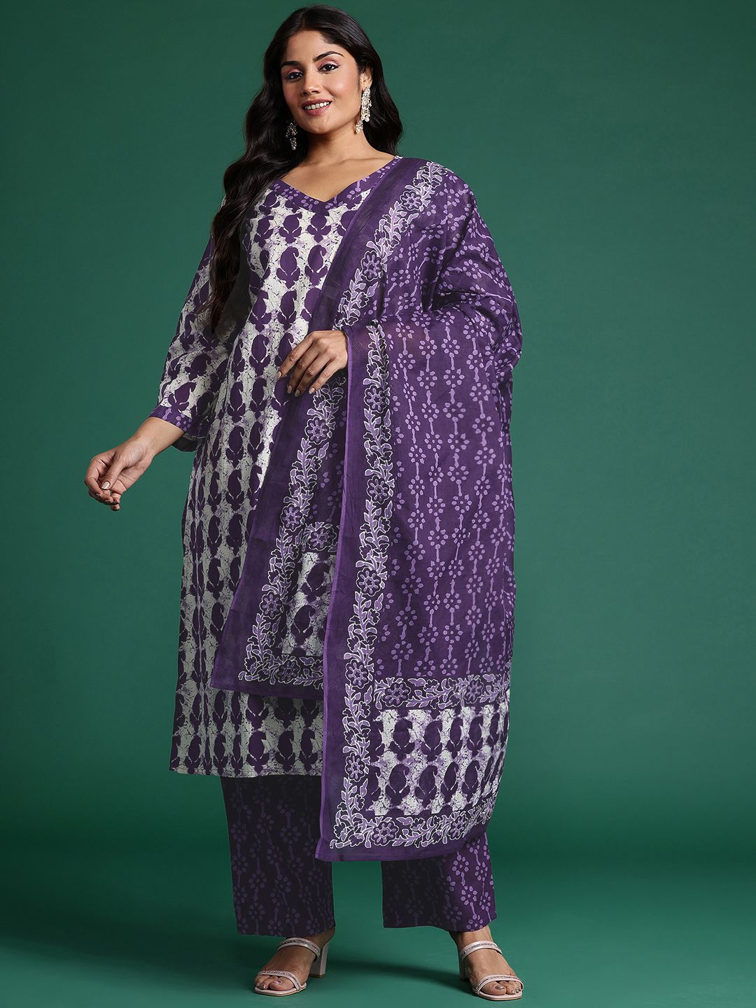 Dhiyona IE Paisley Printed Kurta with Trousers & Dupatta