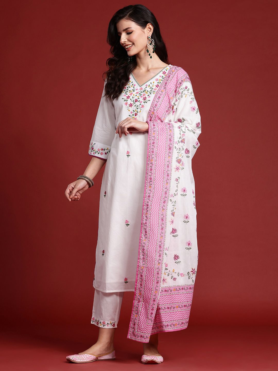 Dhiyona IE Floral Embroidered Sequinned Pure Cotton Kurta With Trousers & Dupatta