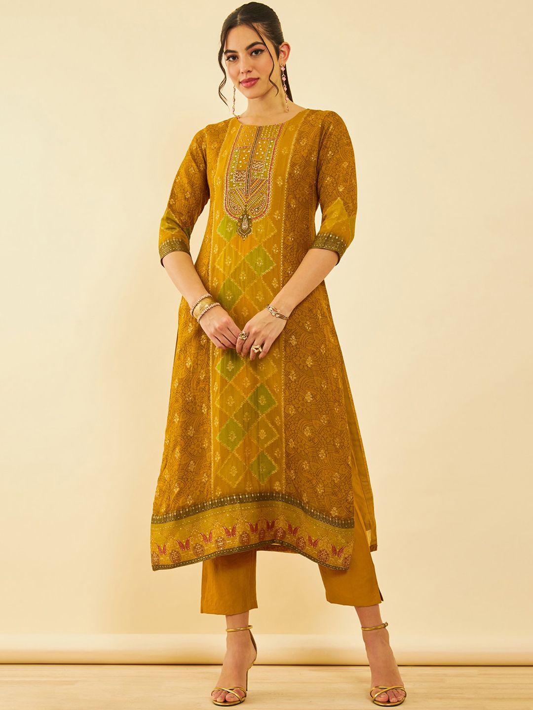 Dhiyona SO Women's Ethnic Motifs Regular Thread Work Kurta With Trousers & Dupatta
