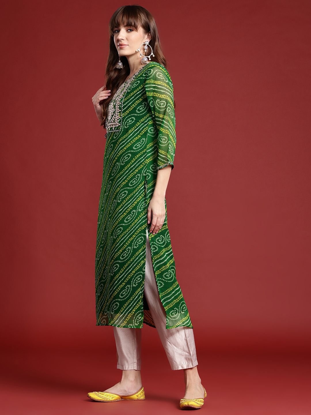 Dhiyona IE Bandhani Printed Gotta Patti Georgette Kurta
