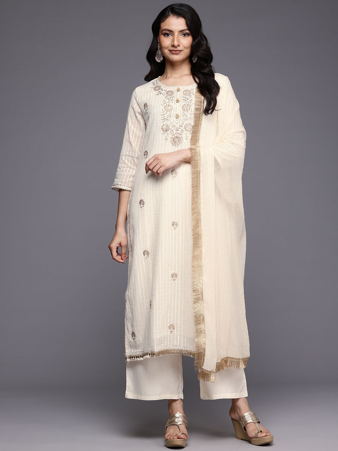Dhiyona VA Women'sFloral Embroidered Zari Kurta With Palazzos & Dupatta