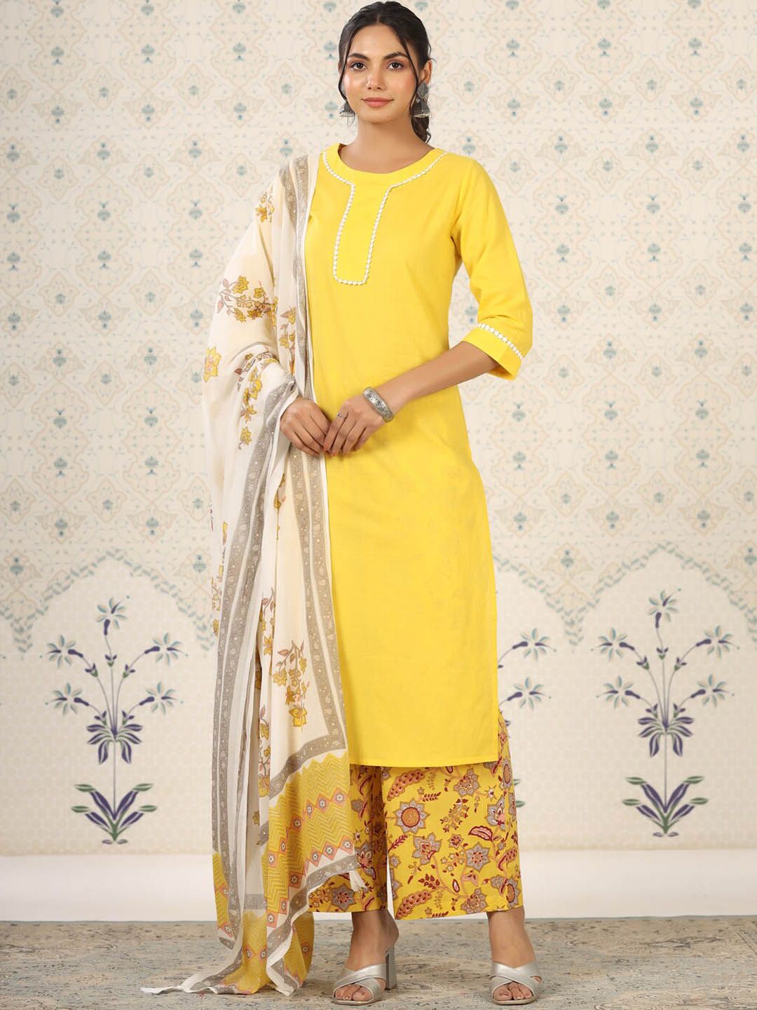 Dhiyona OD Round Neck Floral Regular Thread Work Pure Cotton Kurta Set