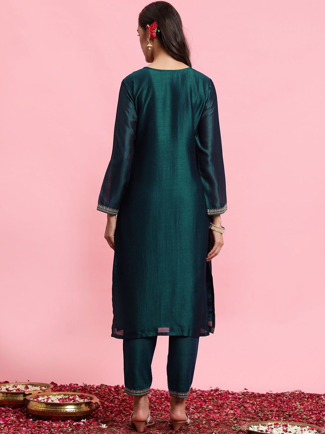 Dhiyona IE Embroidered Straight Sequinned Kurta with Trousers & Dupatta