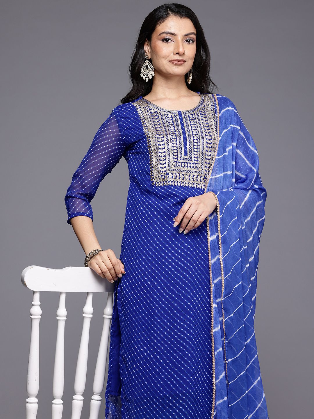Dhiyona VA Women'sLeheriya Printed Zari Kurta With Trousers & Dupatta