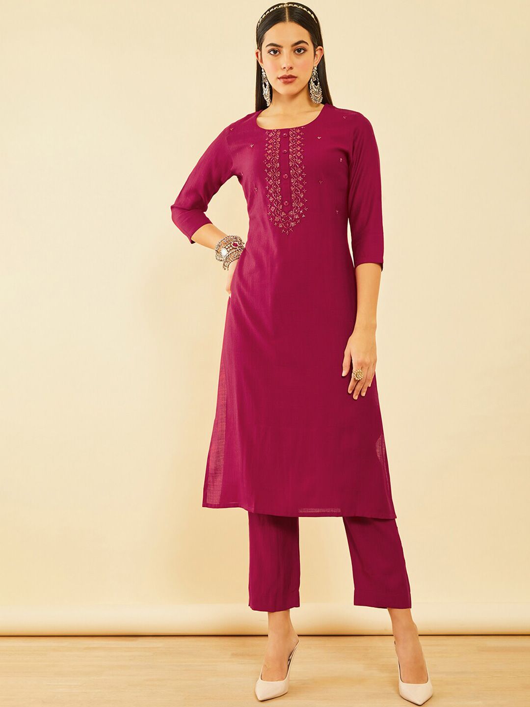 Dhiyona SO Women's Ethnic Motifs Yoke Design Regular Kurta with Trousers