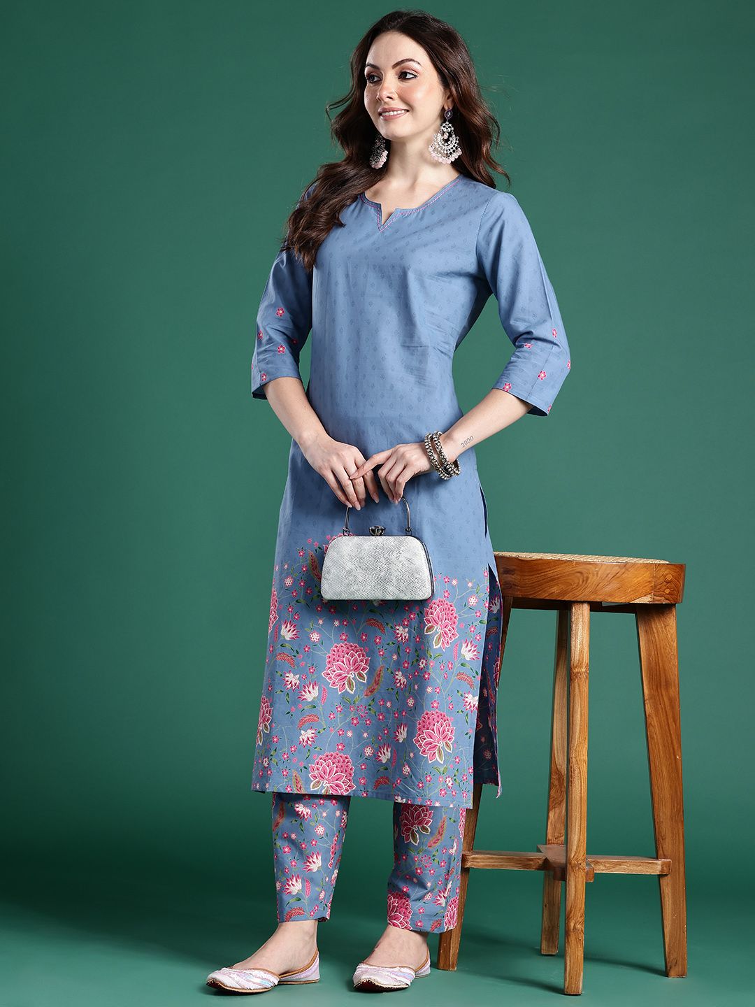 Dhiyona IE Floral Printed Regular Sequinned Pure Cotton Kurta with Trousers