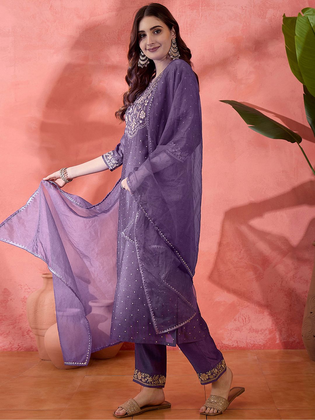 Dhiyona SN Women's Floral Embroidered Straight Kurta With Trousers & Dupatta
