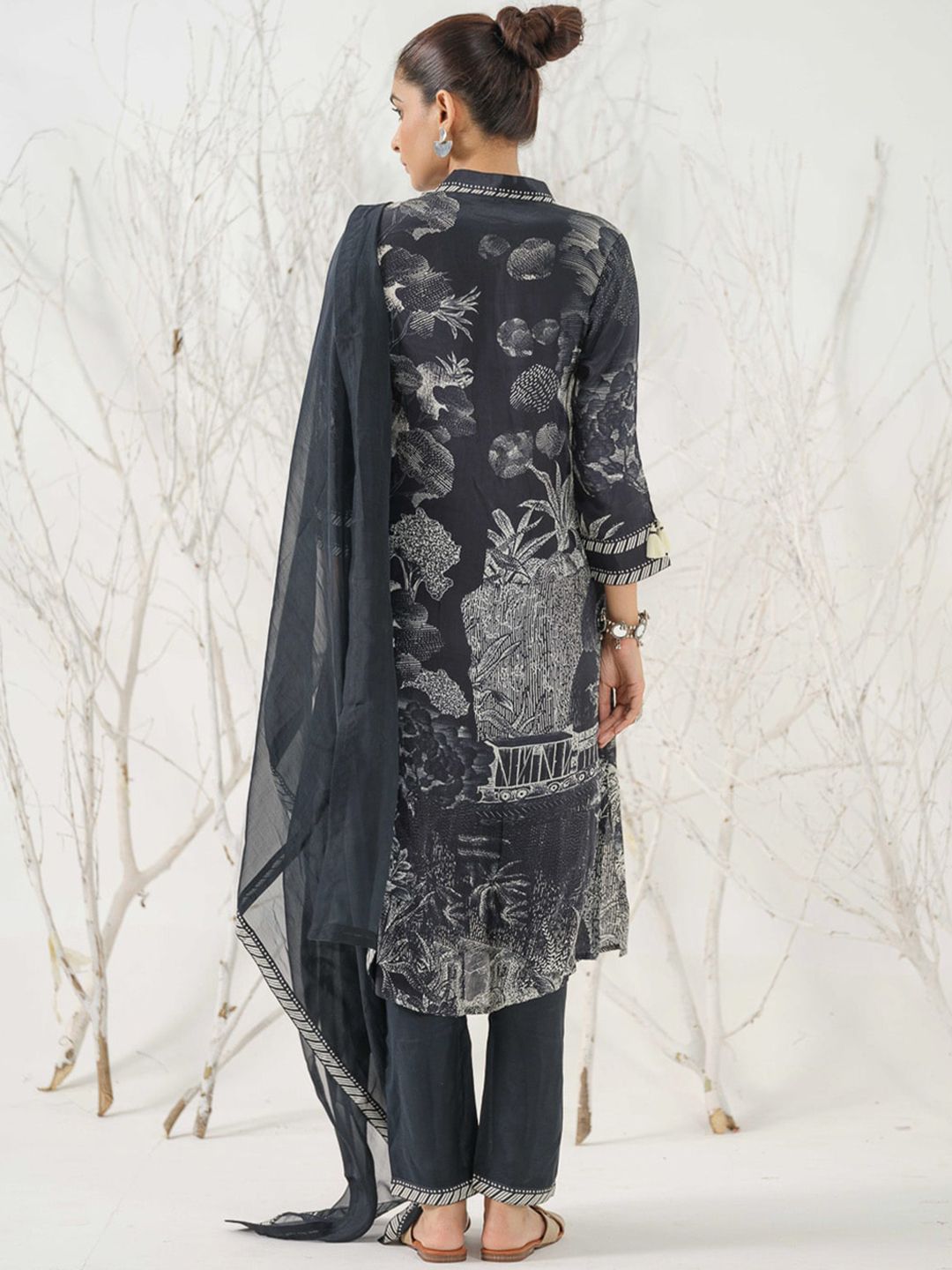 Dhiyona IS Women's Floral Printed Shirt Collar Straight Kurta with Trousers & Dupatta