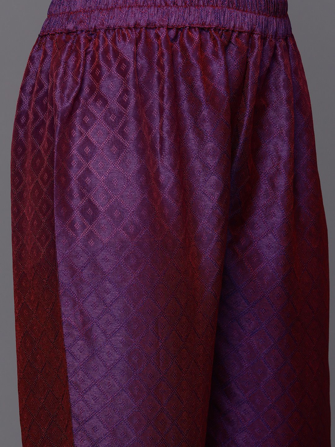 Dhiyona VA Women'sFloral Embroidered Gotta Patti Kurta with Trousers & With Dupatta