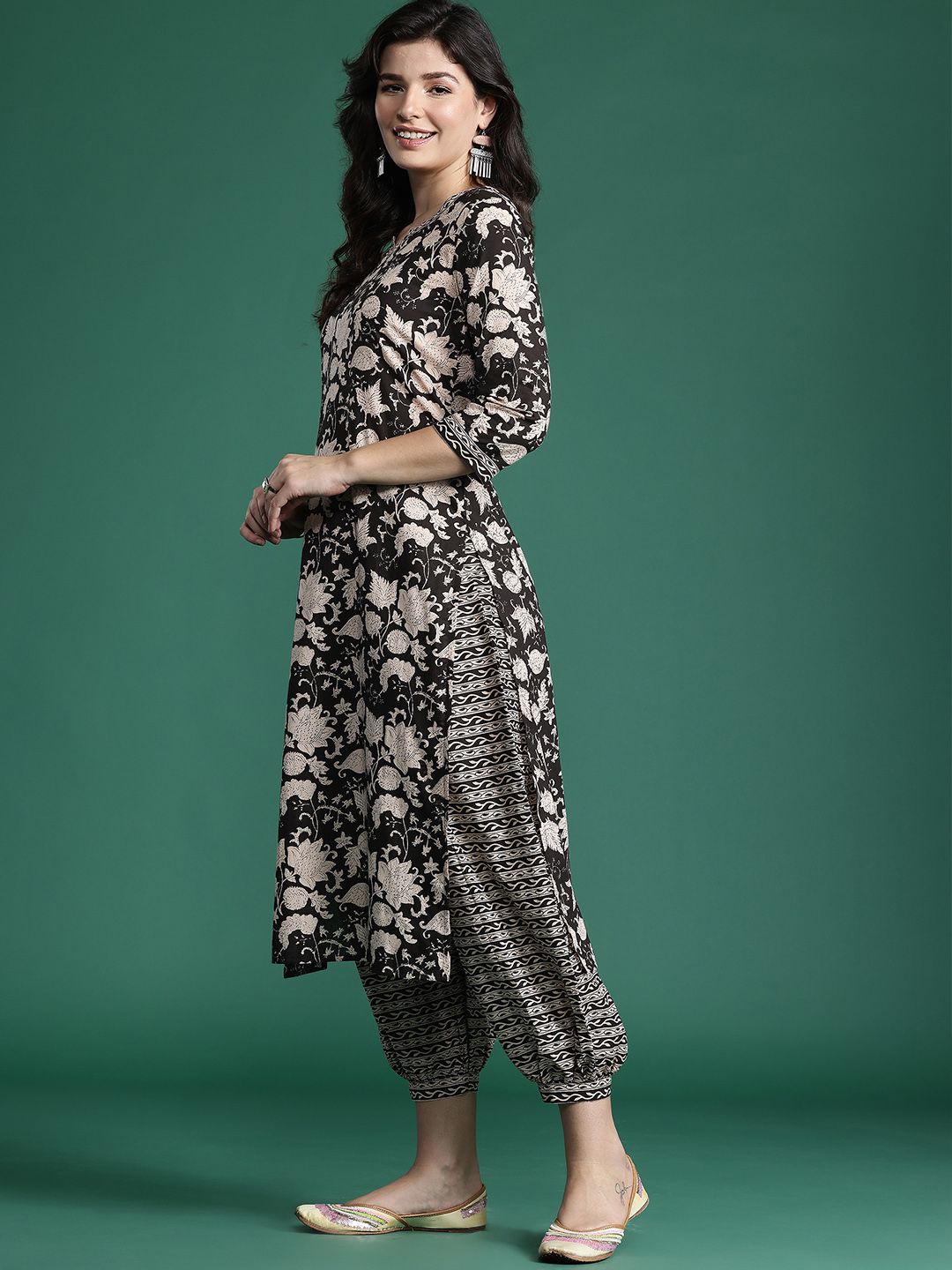 Dhiyona IE Floral Printed Pure Cotton Kurta with Salwar & With Dupatta