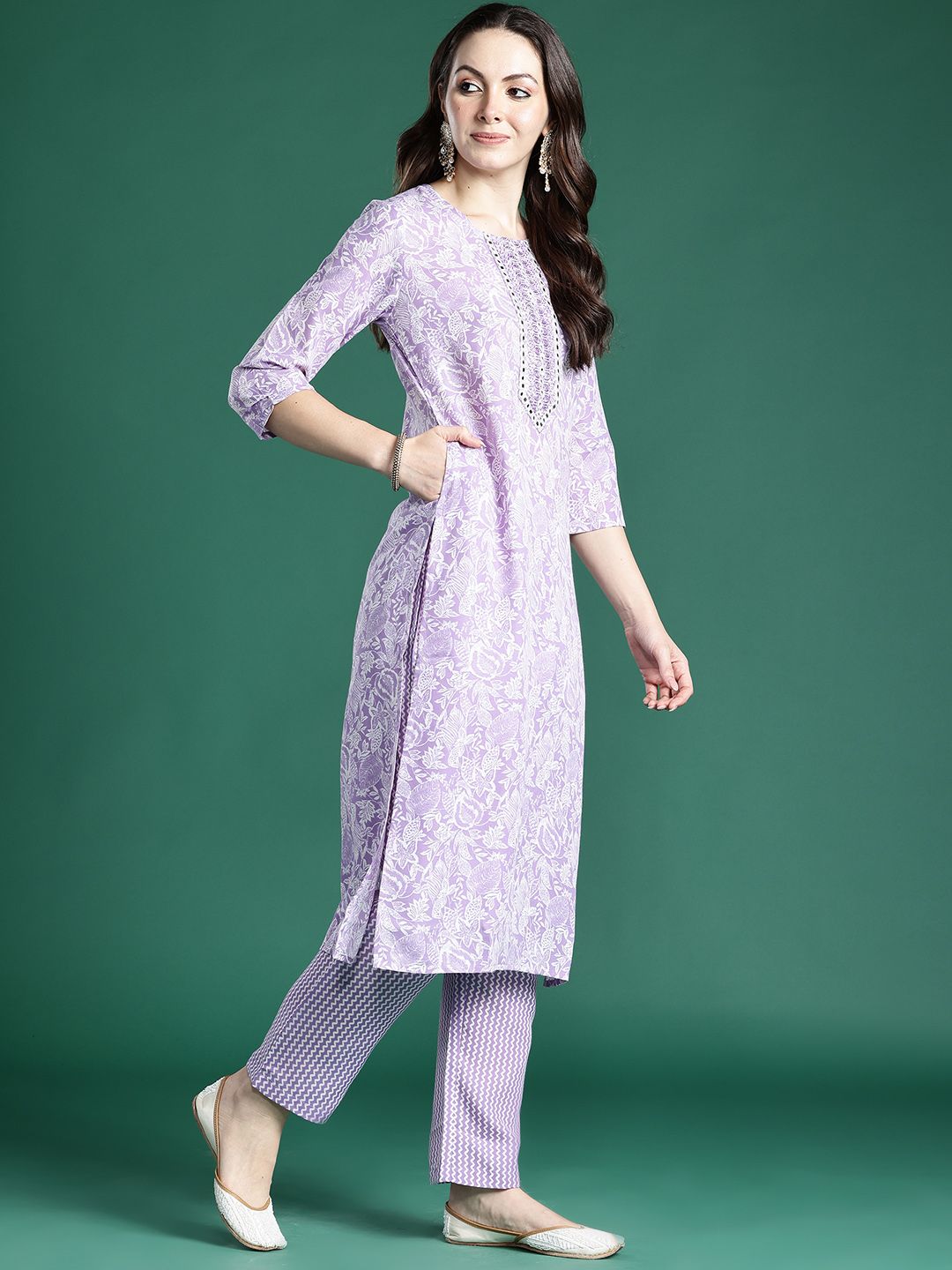 Dhiyona IE Floral Printed Kurta with Trousers & Dupatta